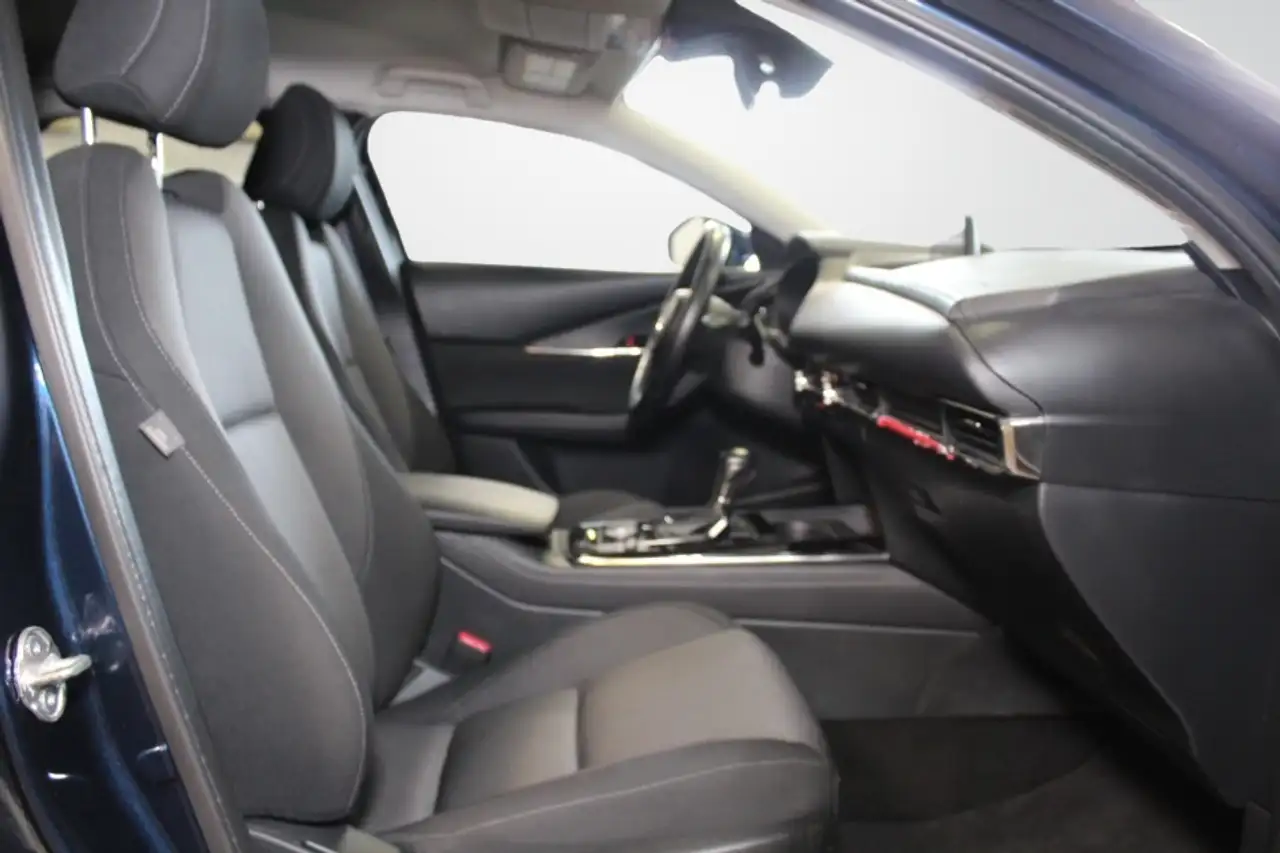Mazda CX-30 снимка Mazda CX-30