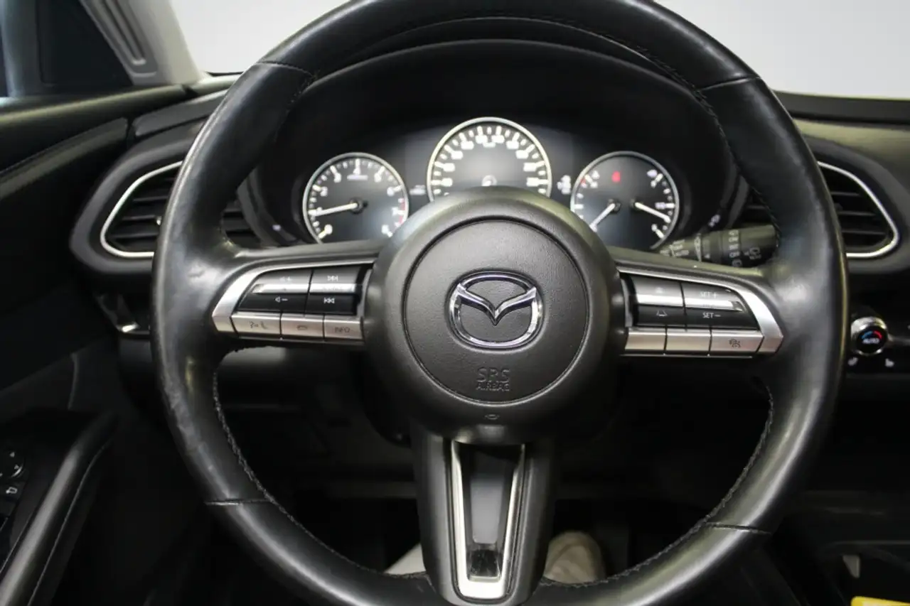 Mazda CX-30 снимка Mazda CX-30