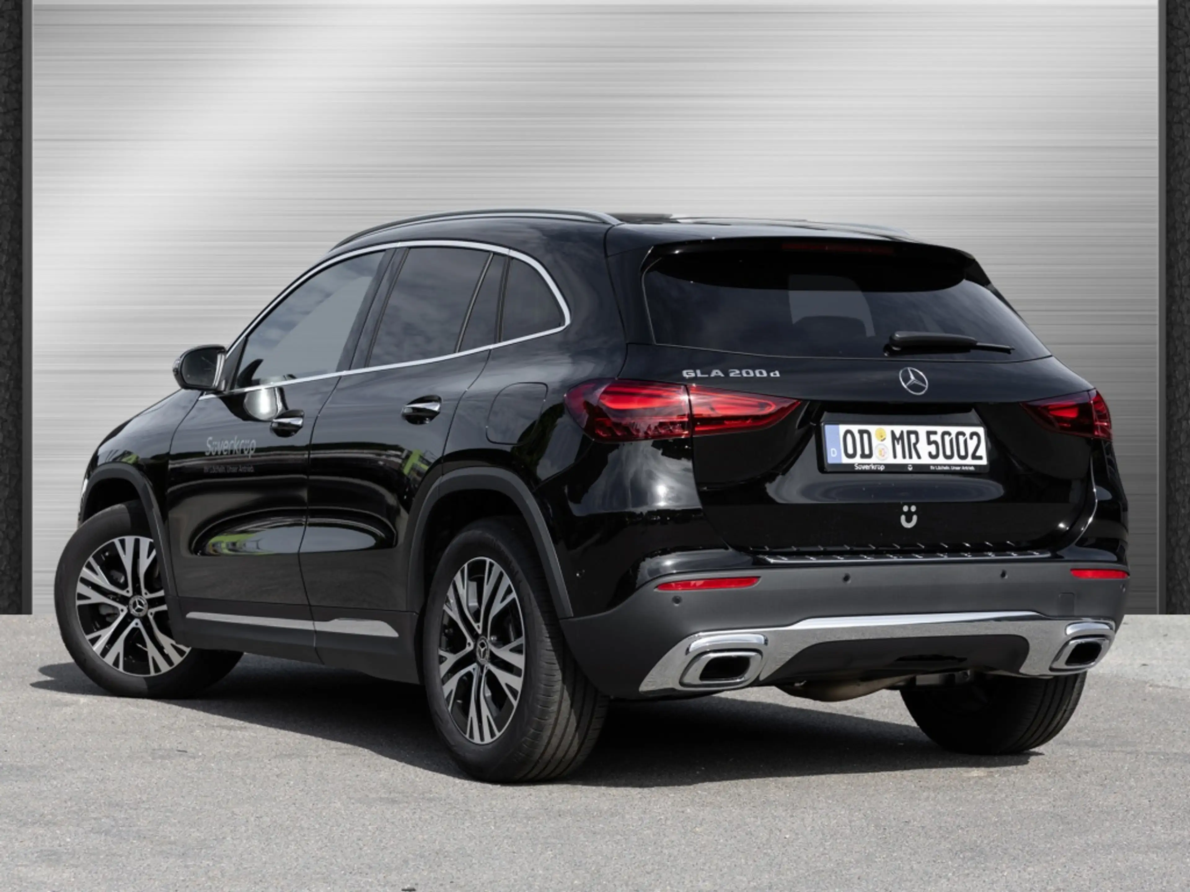 Mercedes-Benz GLA 200 d PROGRESSIVE MULTI 360 AHK DISTR KAMERA — photo 4