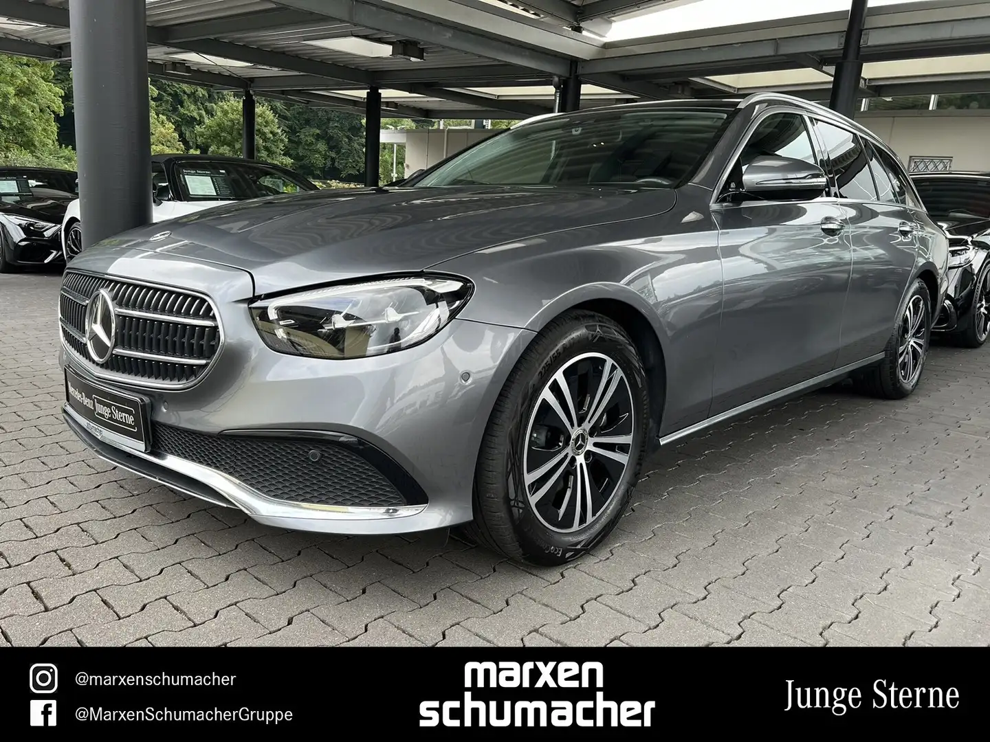 Mercedes-Benz E 220 E 220 d T AVANTGARDE Pano+Standh+Kamera+Business Grau - 1