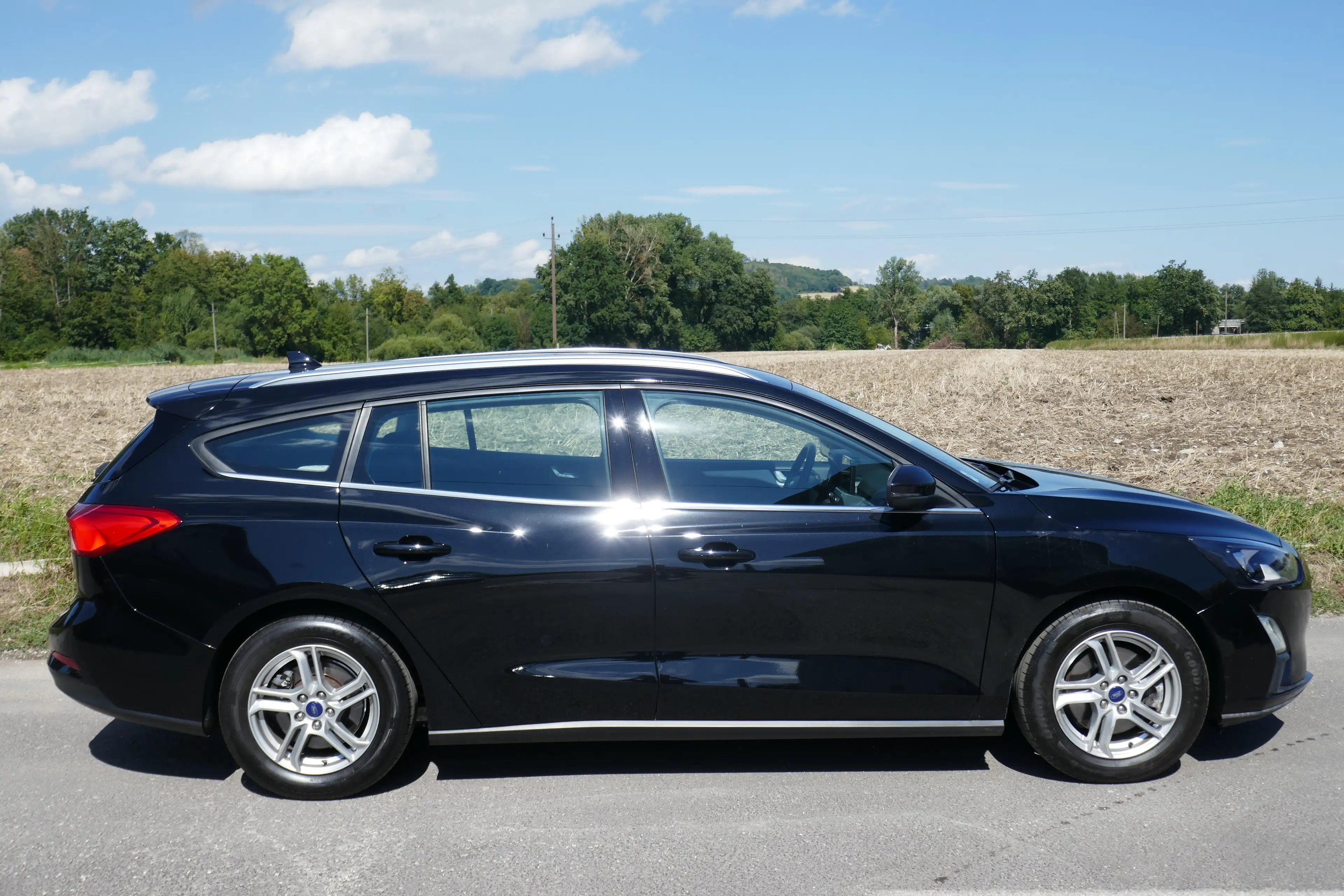 Ford Focus Cool&Connect — photo 3