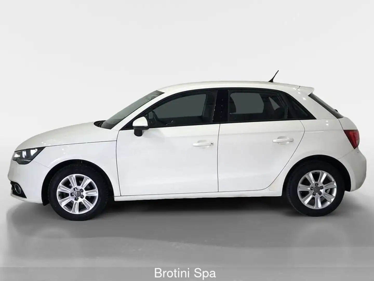 Audi A1 A1 1.2 TFSI Attraction Bianco - 2