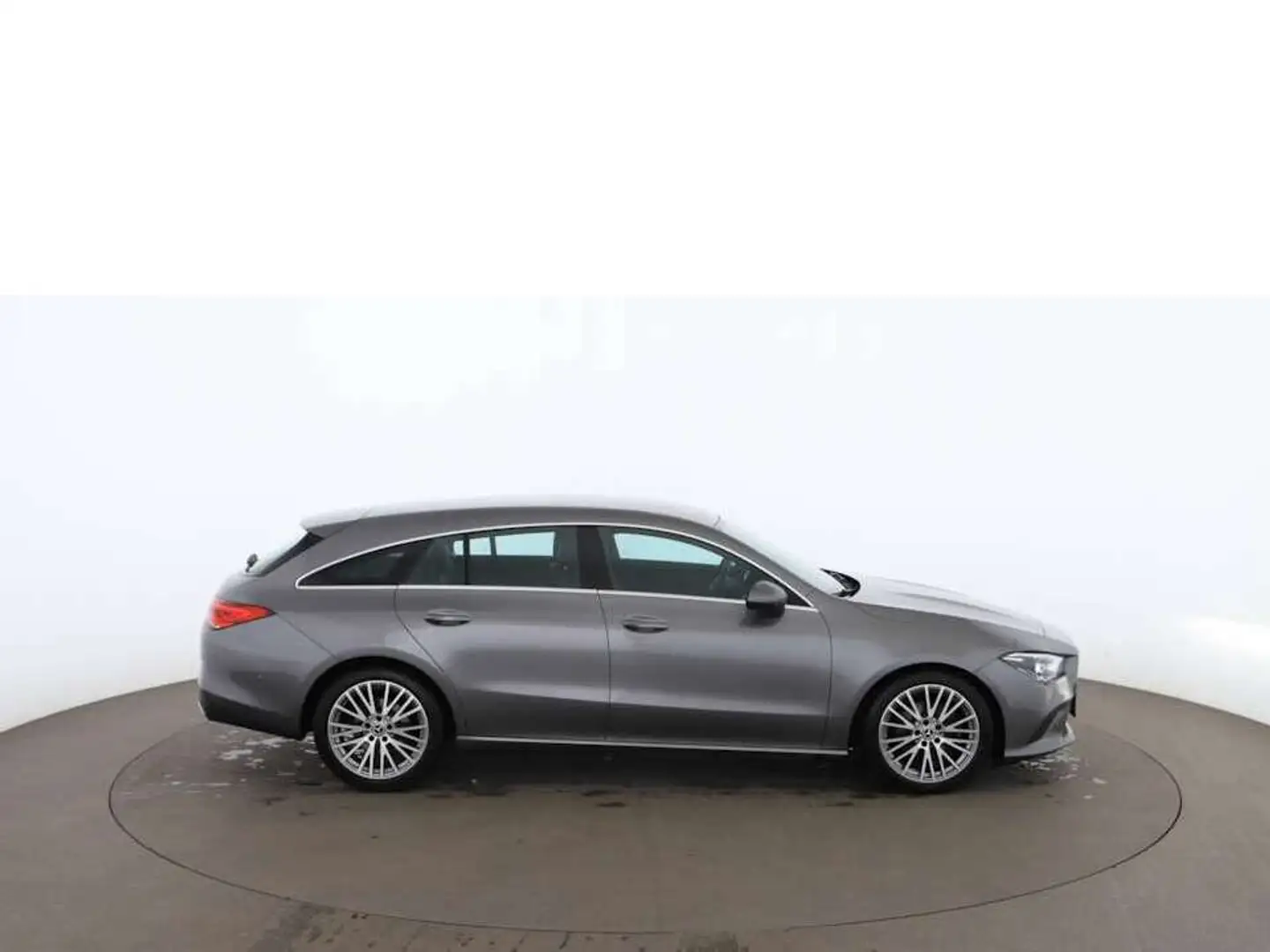 Mercedes-Benz CLA 180 d SB Progressive Aut LED NAVI LEDER R-CAM Grau - 2