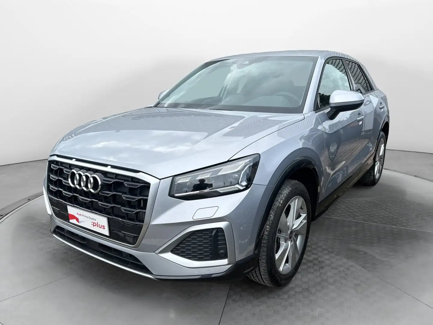 Audi Q2 I 2021 30 2.0 tdi Business Advanced s-tronic Argent - 1
