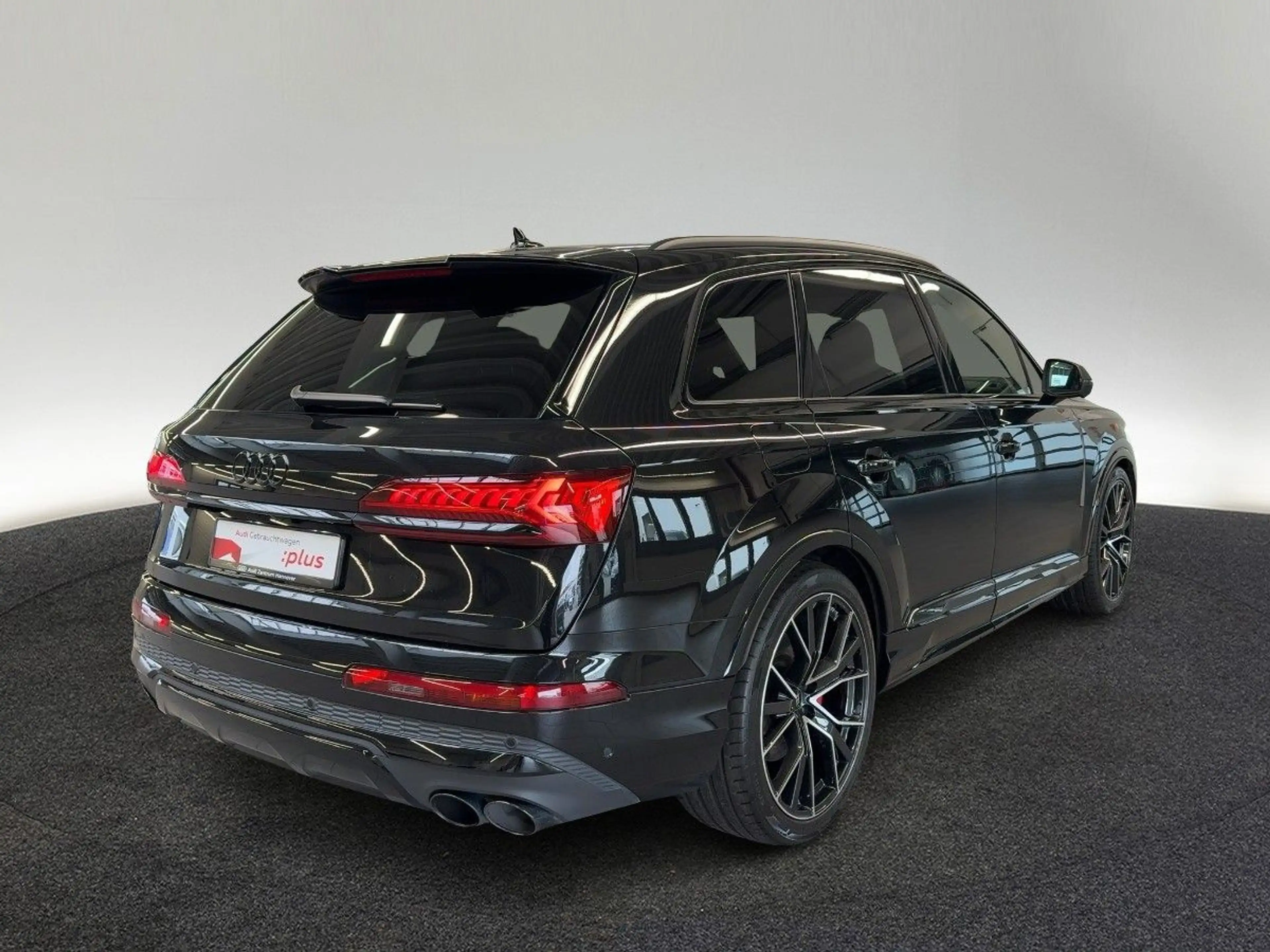 Audi SQ7 competition plus 4.0 TFSI quattro HuD AHK Pa — photo 5