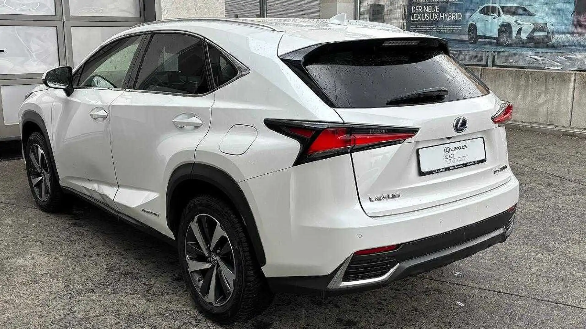 Lexus NX 300h NX300h E-FOUR LUXURY LINE *HuD*Kamerasystem 360°*G Weiß - 2