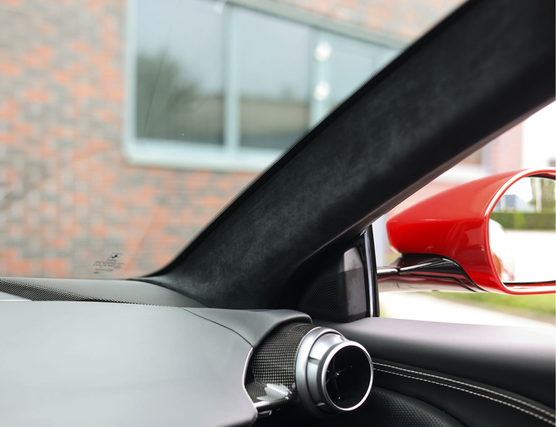 Ferrari 812 6.5 V12 Superfast HELE | Rosso Fuoco - Lift - 360 — photo 41