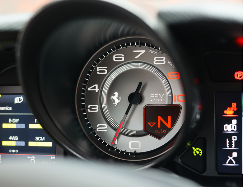 Ferrari 812 6.5 V12 Superfast HELE | Rosso Fuoco - Lift - 360 — photo 50