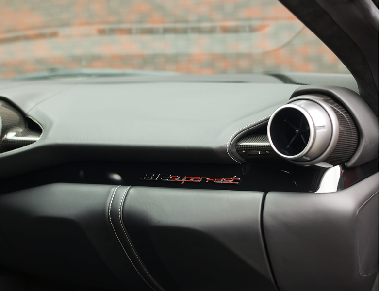 Ferrari 812 6.5 V12 Superfast HELE | Rosso Fuoco - Lift - 360 — photo 4