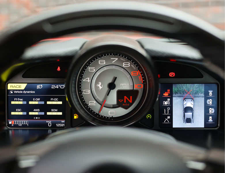 Ferrari 812 6.5 V12 Superfast HELE | Rosso Fuoco - Lift - 360 — photo 48