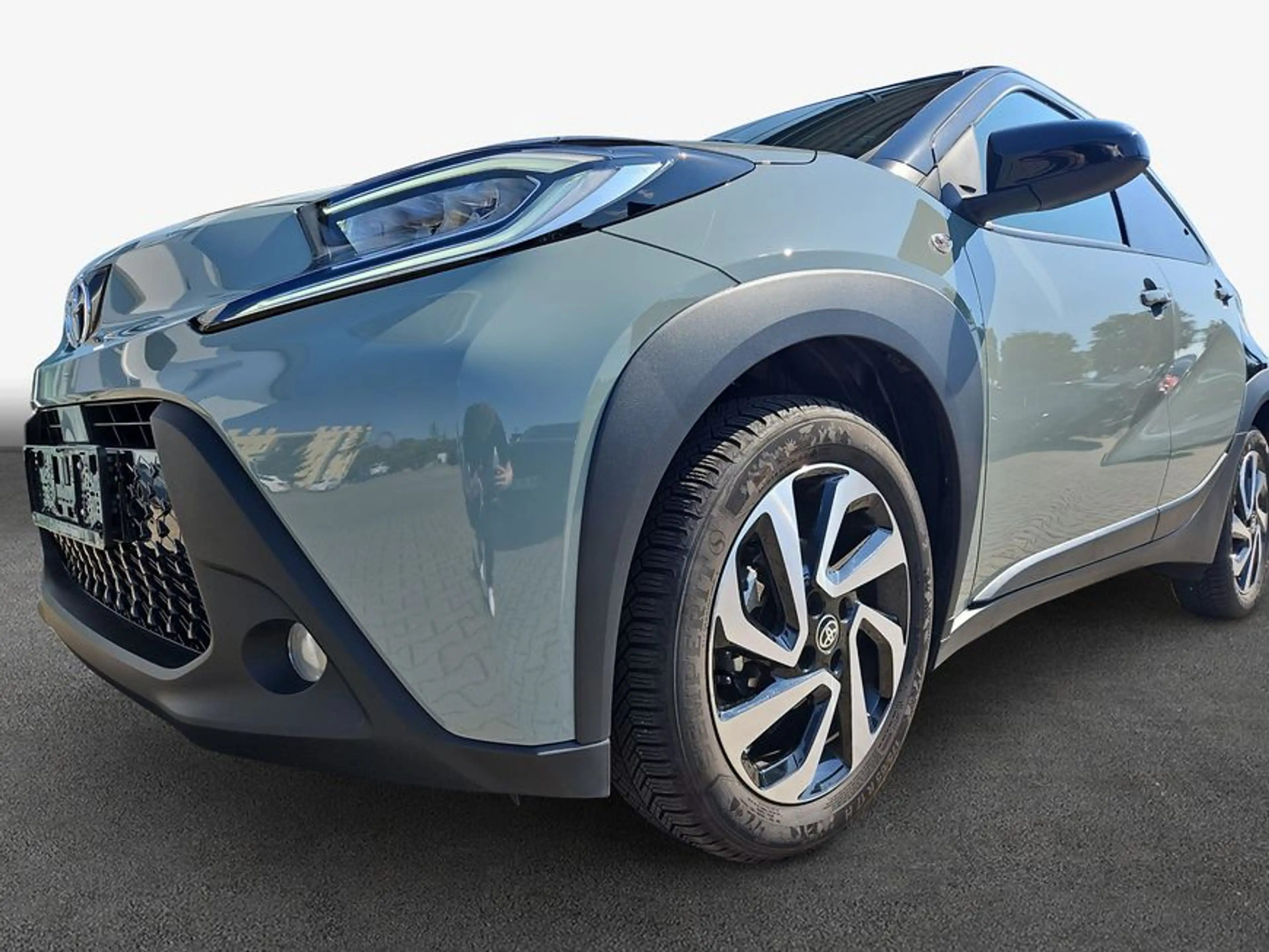 Toyota Aygo X X S-CVT Air Teamplayer — photo 6