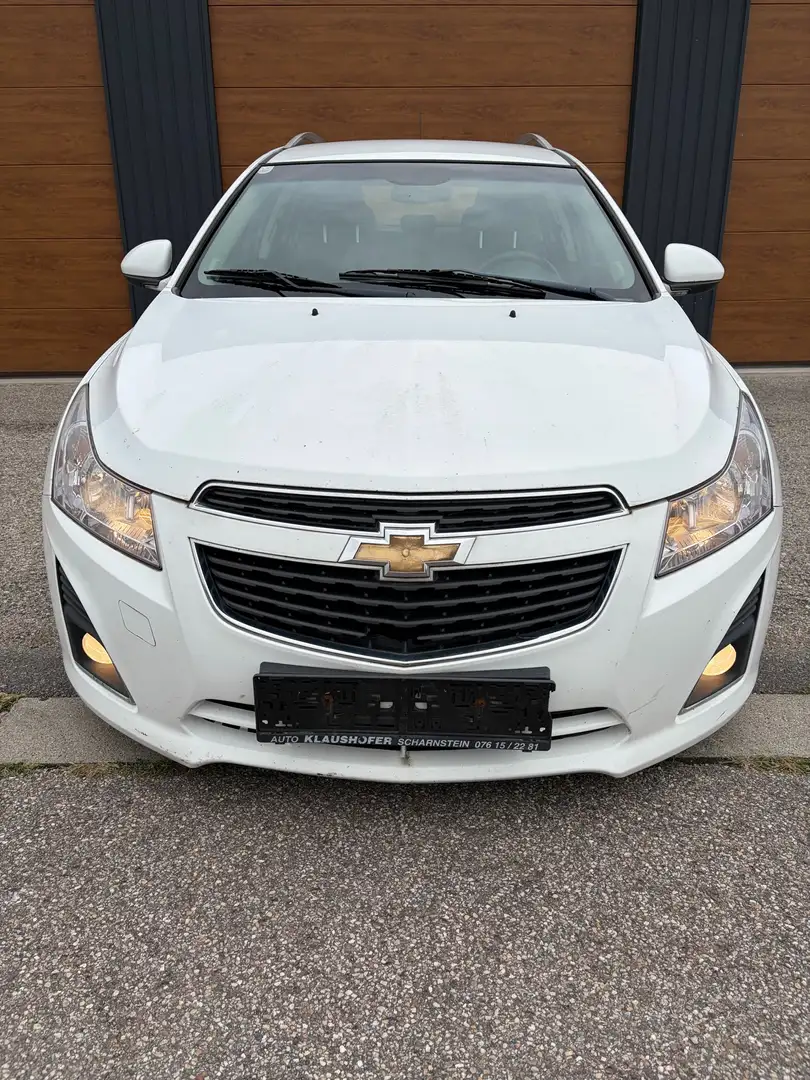 Chevrolet Cruze Wagon 1,7 TD ECO LT Weiß - 1