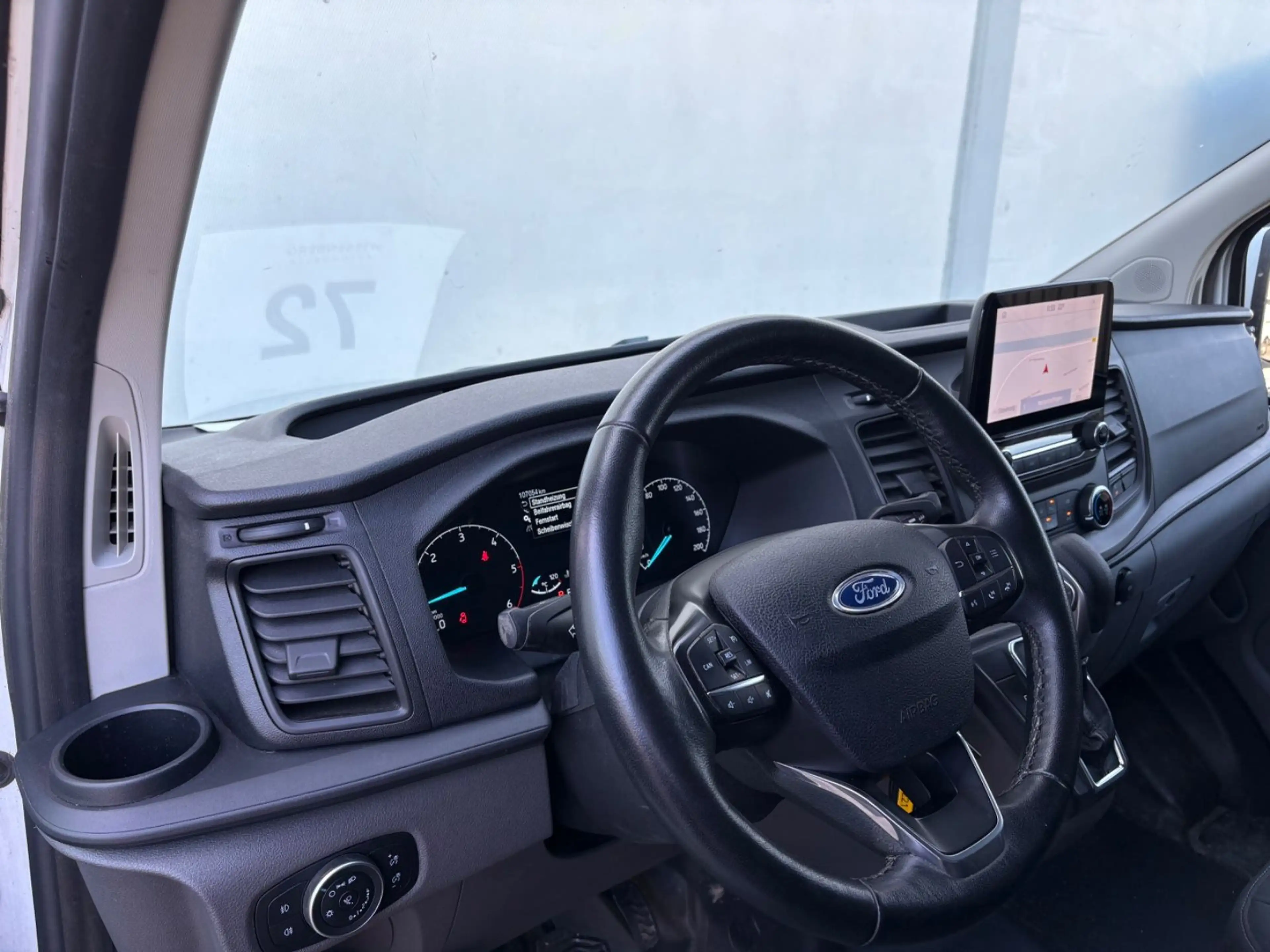 Ford Transit Custom 300 L1, Standheizung, AHK, Kamera — photo 9