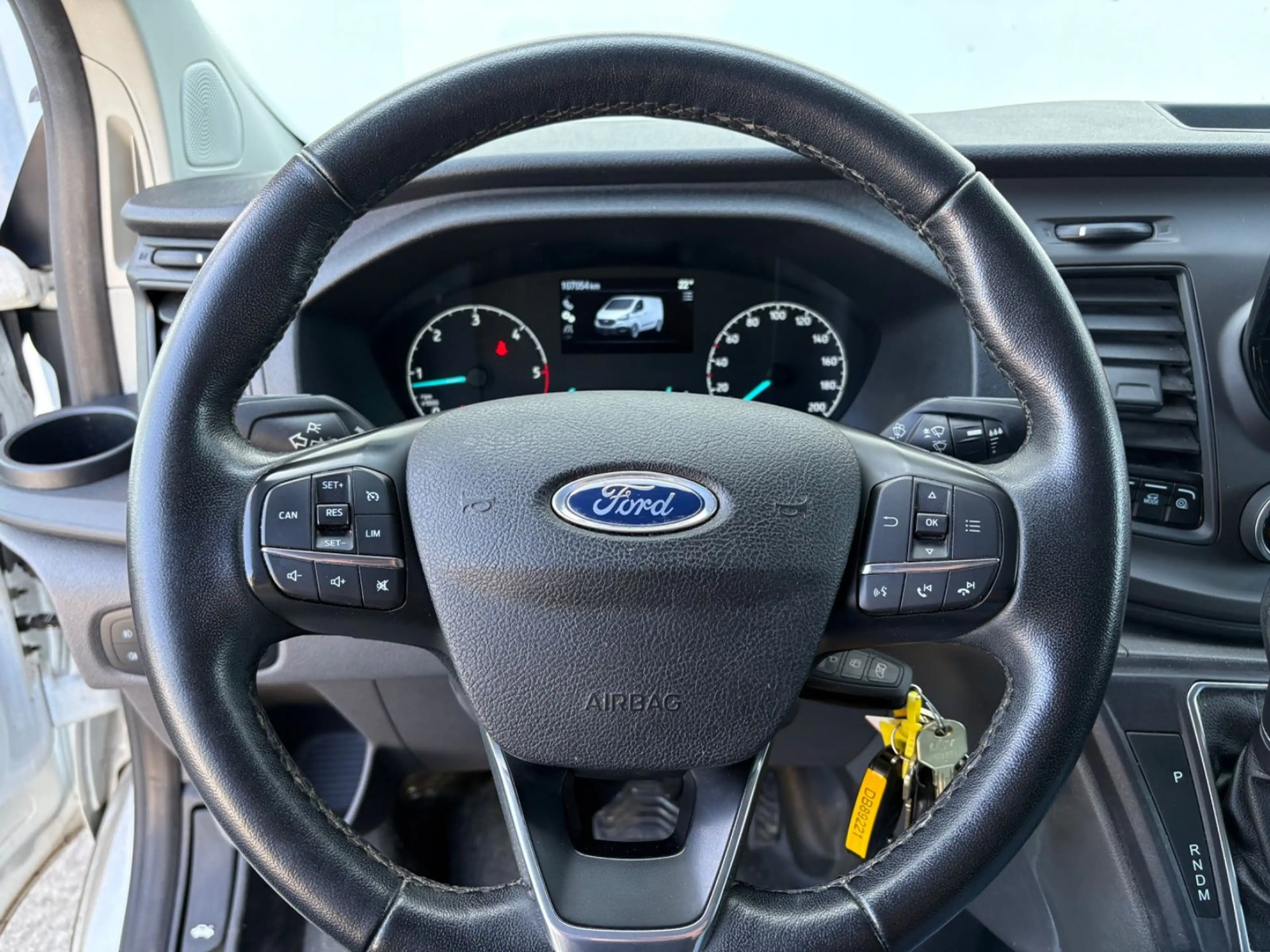 Ford Transit Custom 300 L1, Standheizung, AHK, Kamera — photo 12