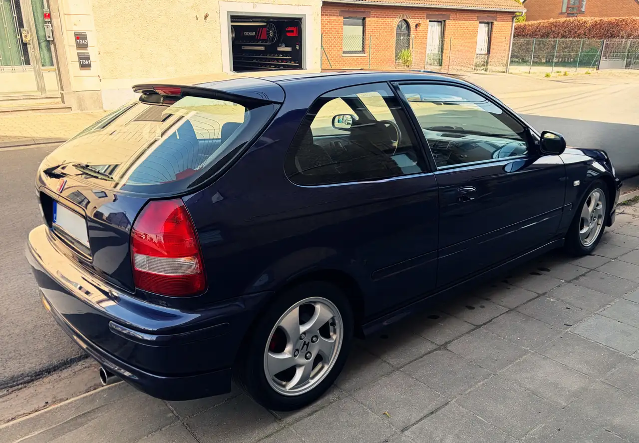 Honda Civic 1.6i VTi, foto 7