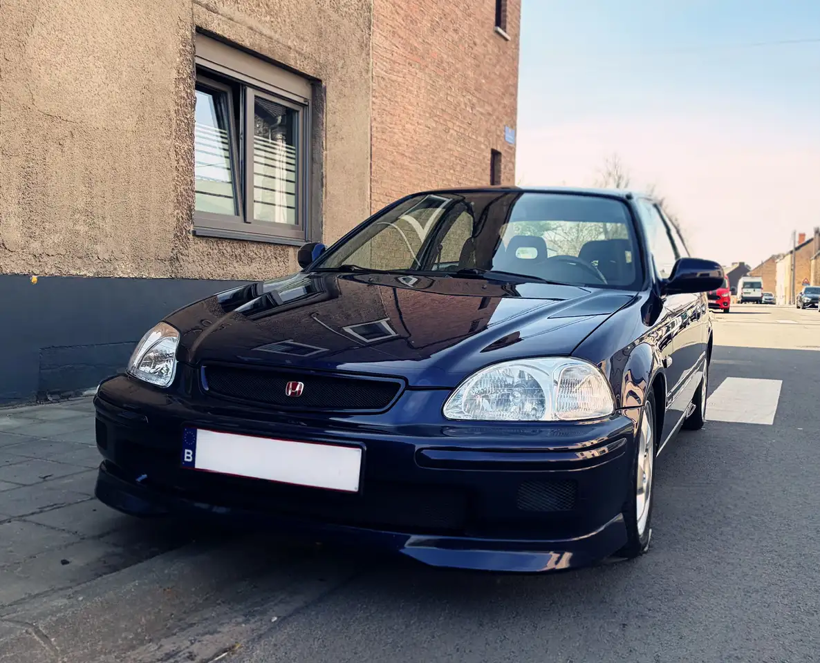 Honda Civic 1.6i VTi, foto 3