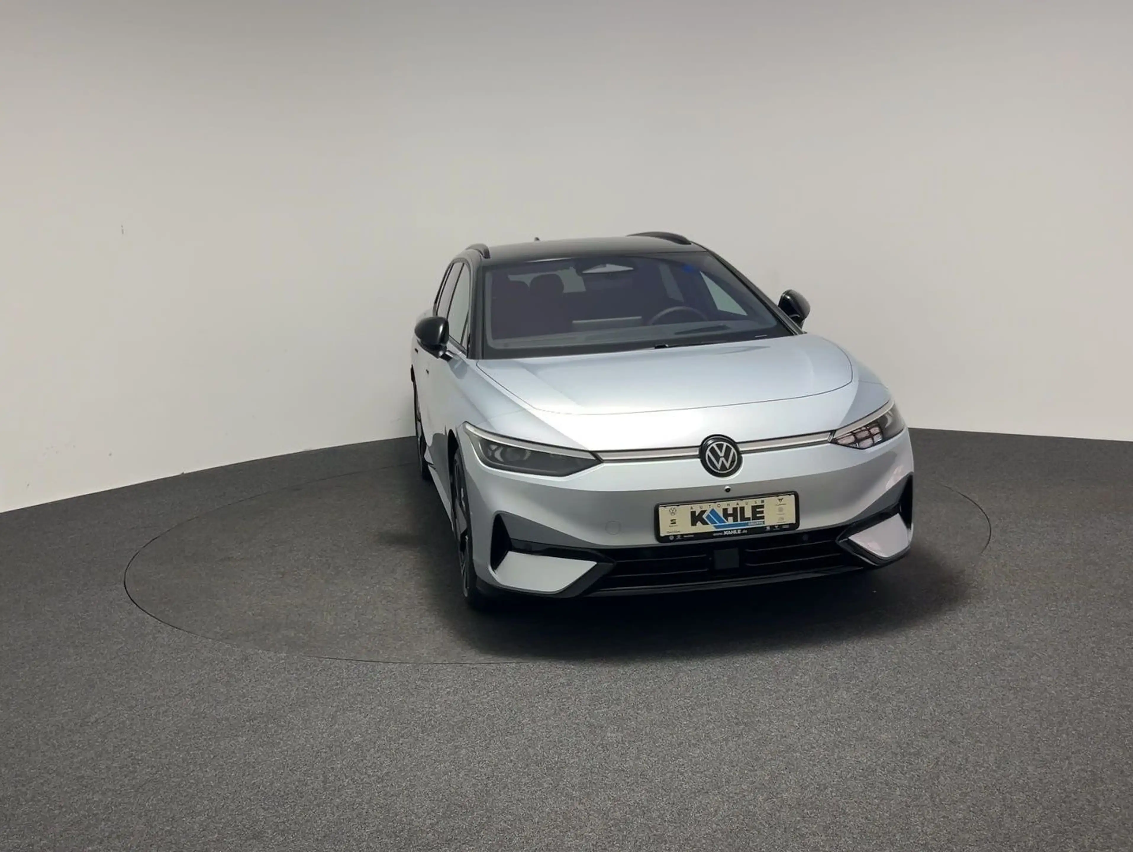 Volkswagen ID.7 Tourer Pro 77 kWh CarPlay Black Matrix CCS — photo 4