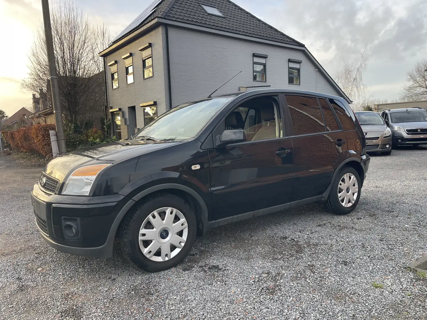 Ford Fusion 1.4 TDCI ,Airco,1e eigenaar,... Negru - 2