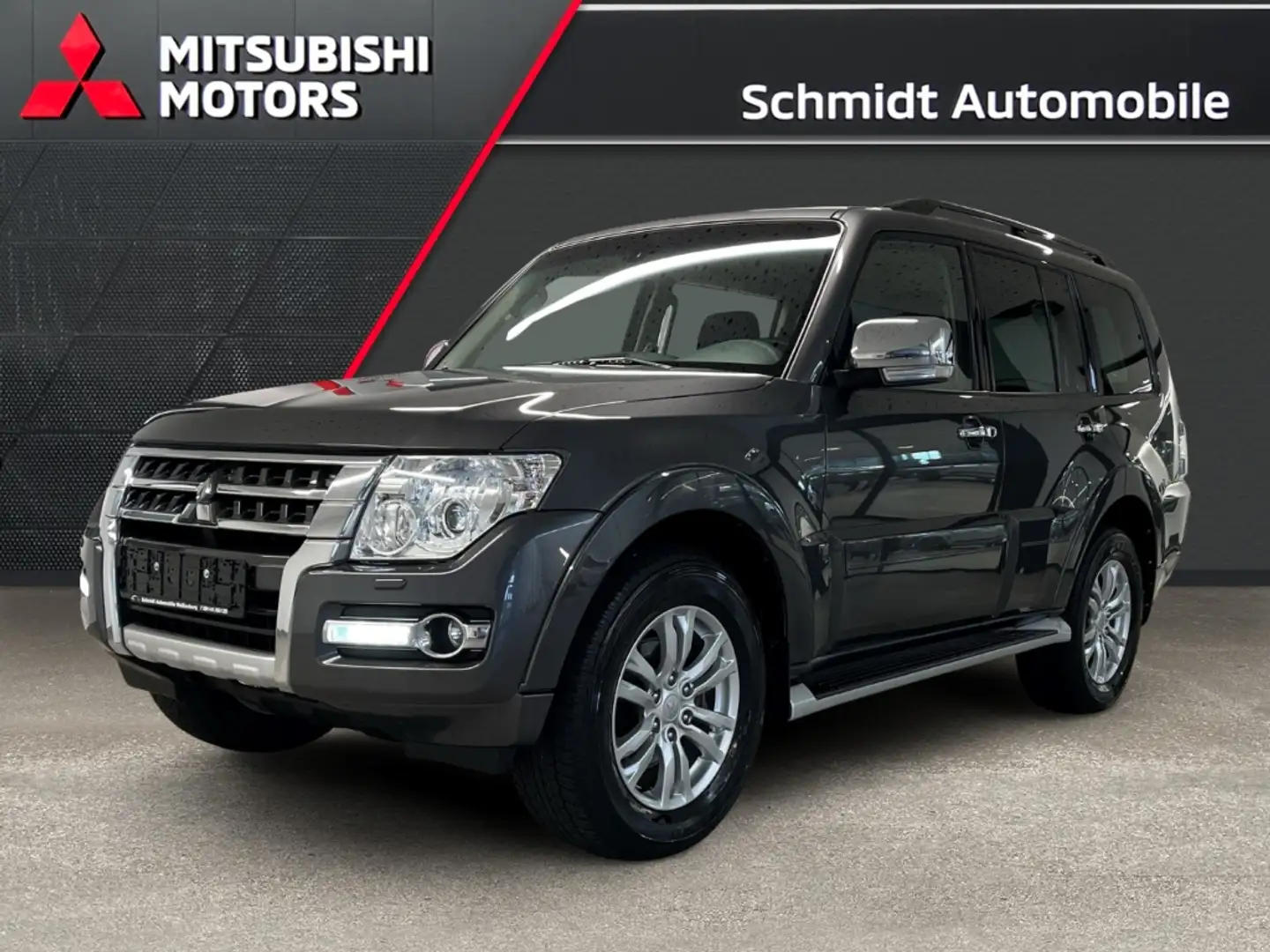 Mitsubishi Pajero 3.2 DI-D Instyle  Kamera 7Sitze Xenon Сірий - 1