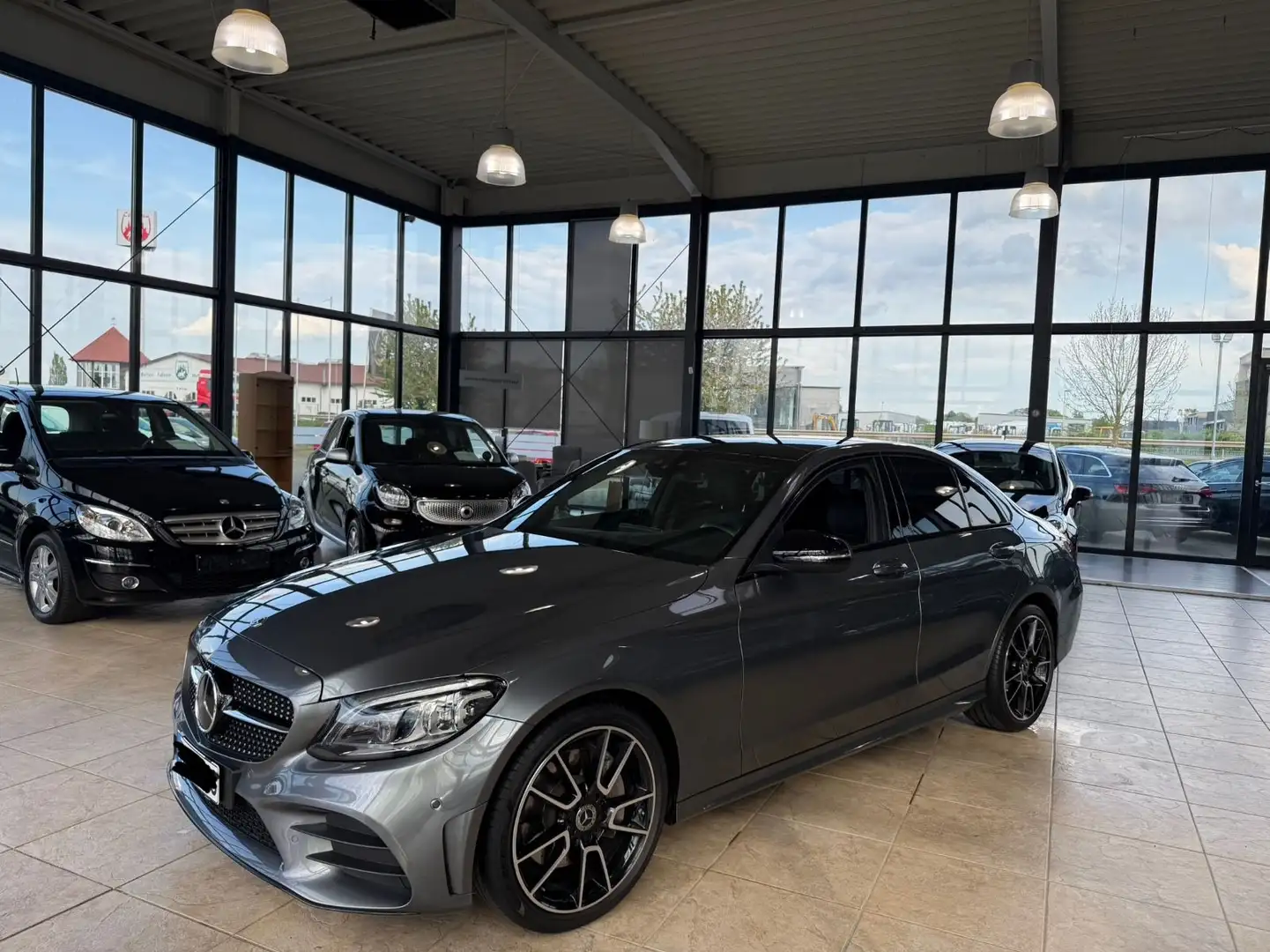 Mercedes-Benz C 300 C -Klasse Lim. C 300 d 4Matic Burm/Pano/AH Gris - 2