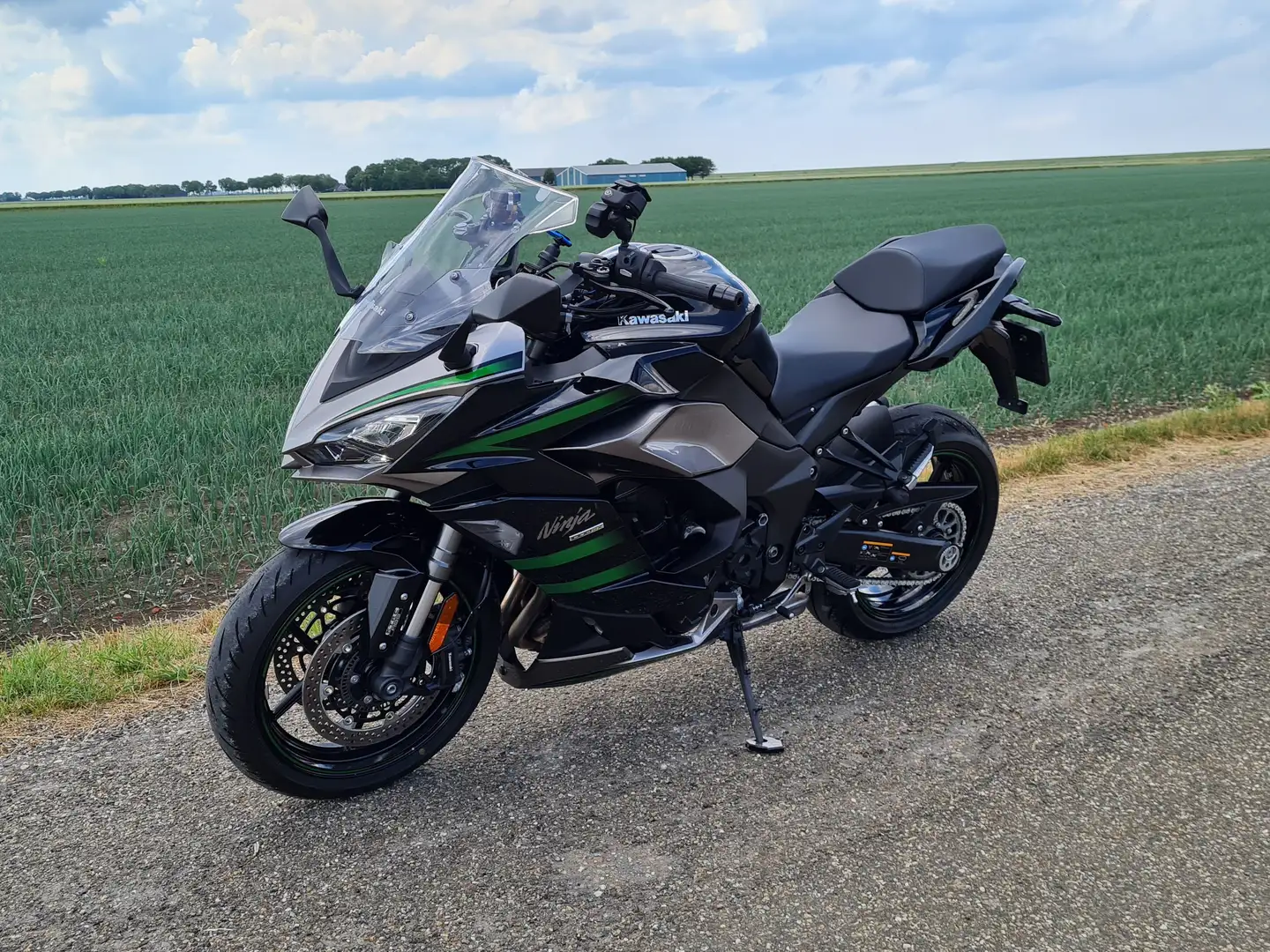 Kawasaki Ninja 1000SX SE Schwarz - 2