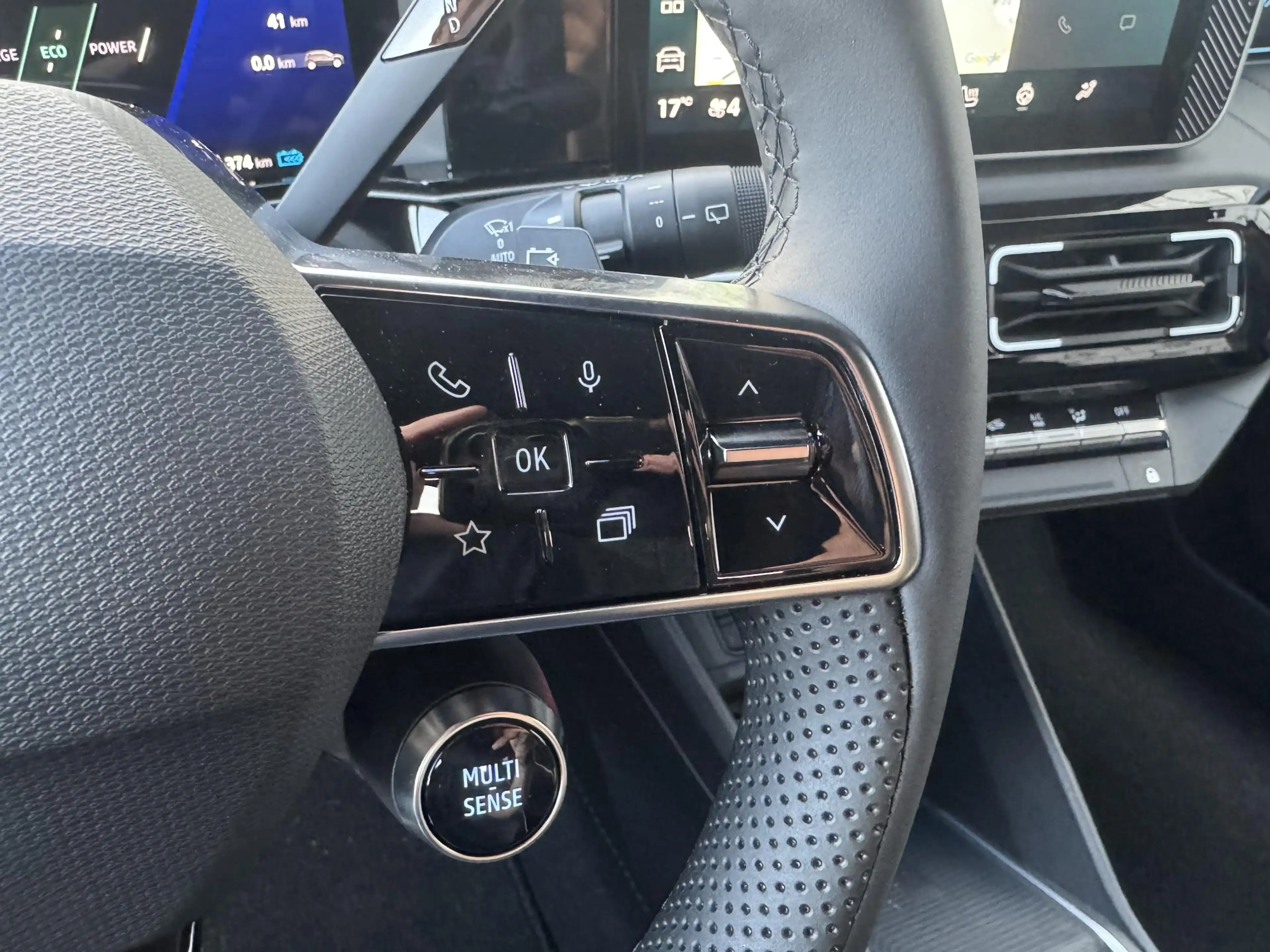 Renault R 4 Comfort Range Iconic 52 kWh | Demo | Harman / Kard — photo 20