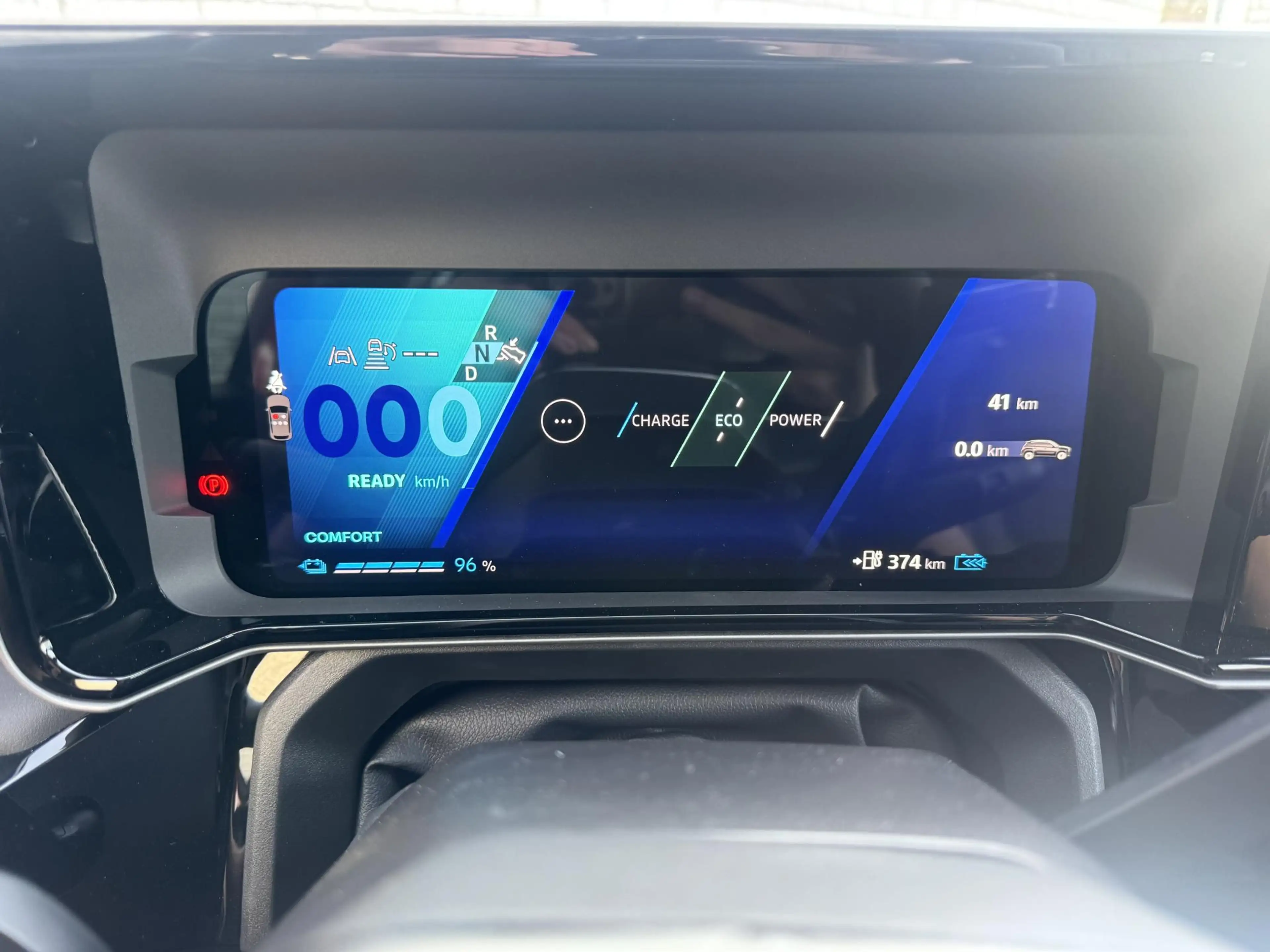 Renault R 4 Comfort Range Iconic 52 kWh | Demo | Harman / Kard — photo 4