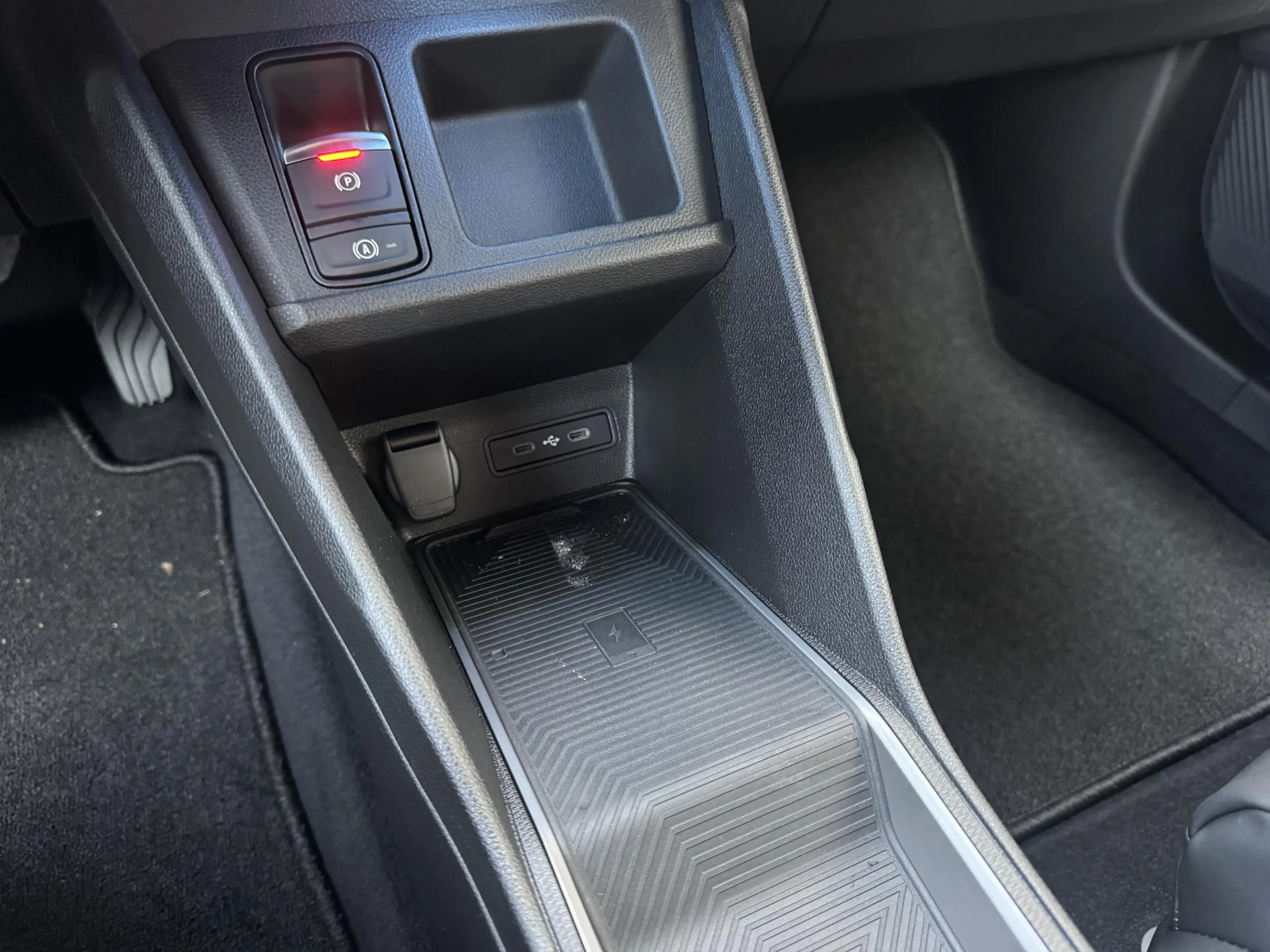 Renault R 4 Comfort Range Iconic 52 kWh | Demo | Harman / Kard — photo 32