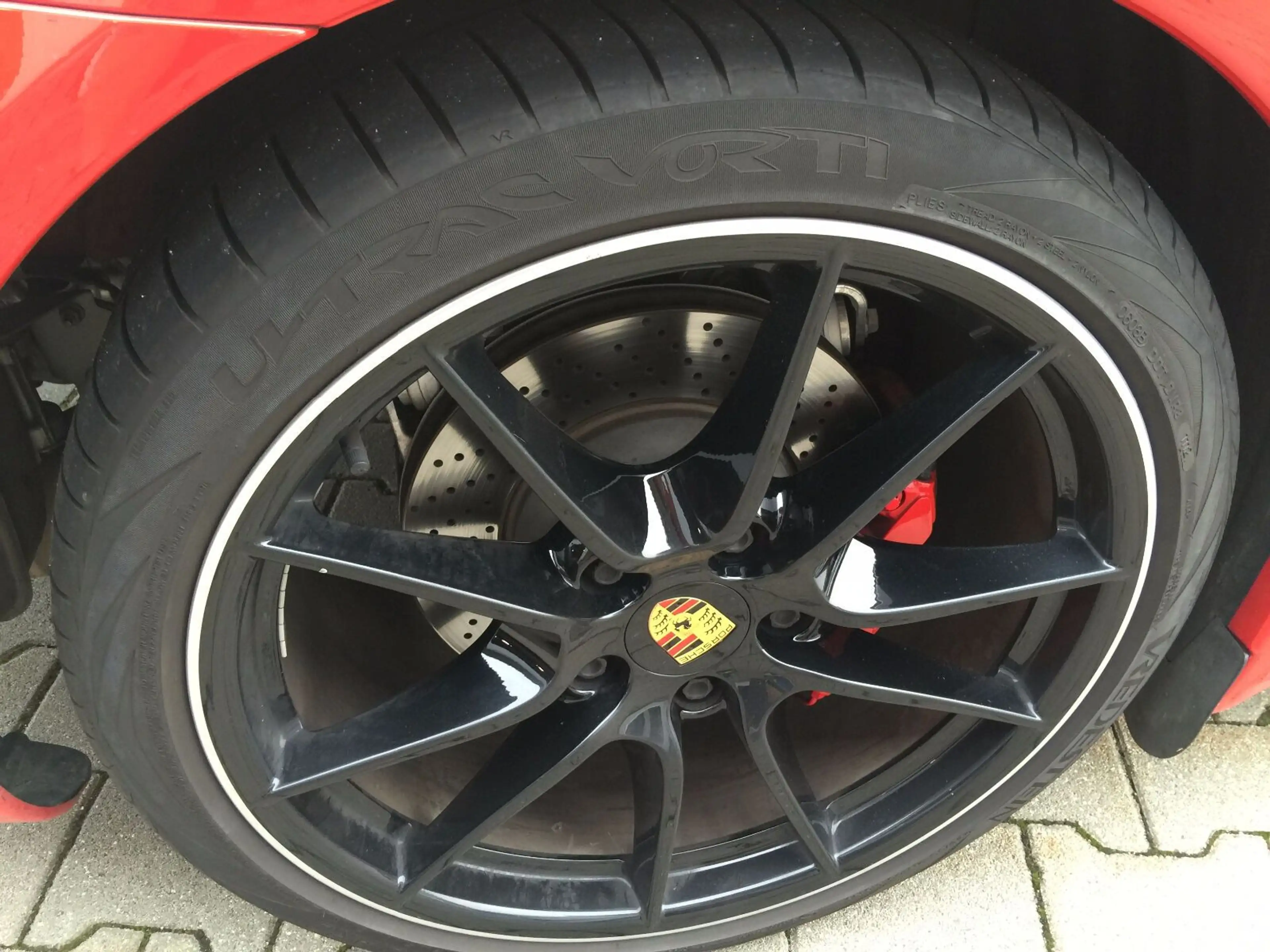Porsche 991 Carrera S Cabrio — photo 12