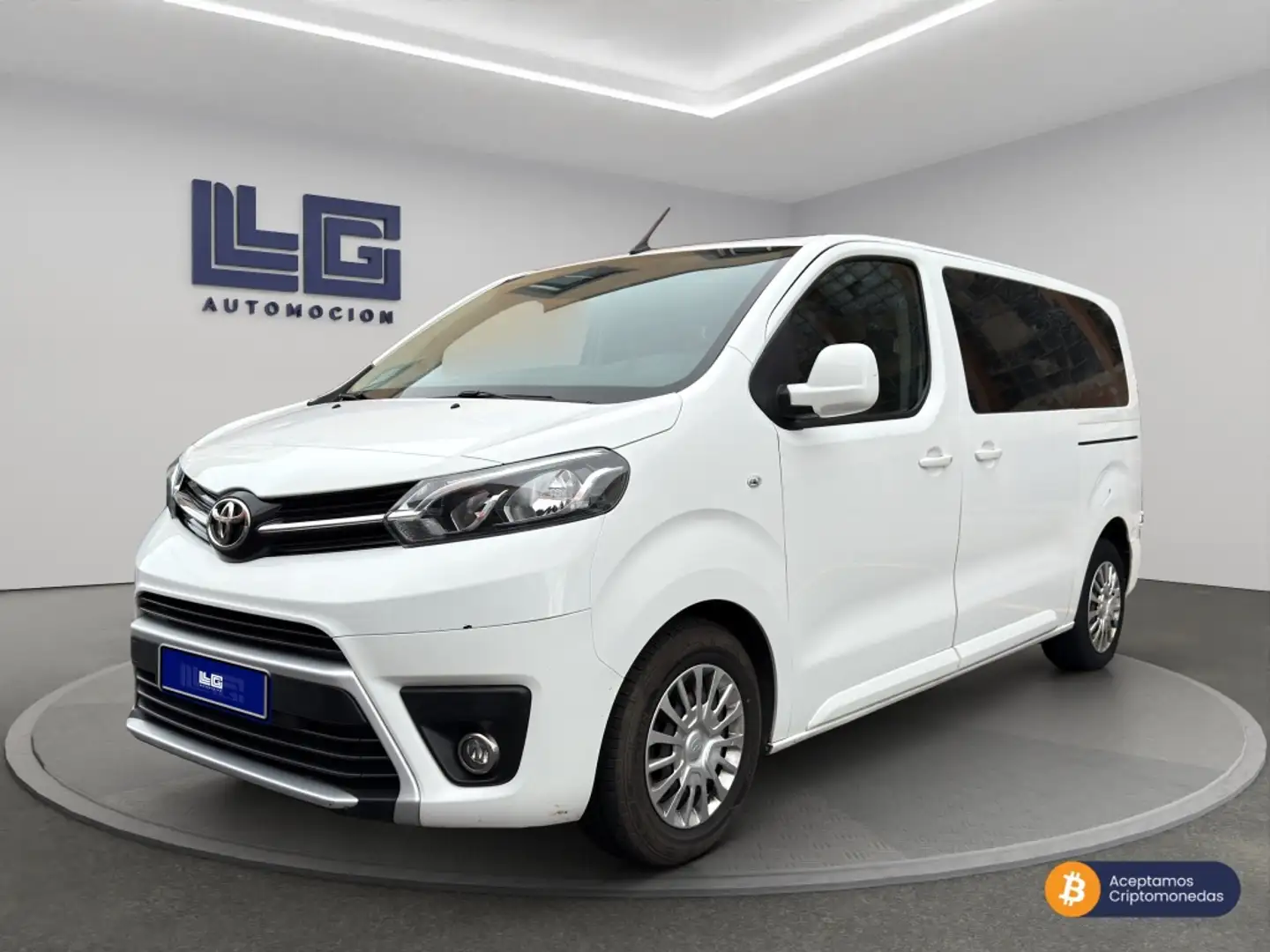 Toyota Proace Family L1 1.5D 8pl. Advance 120 Wit - 1