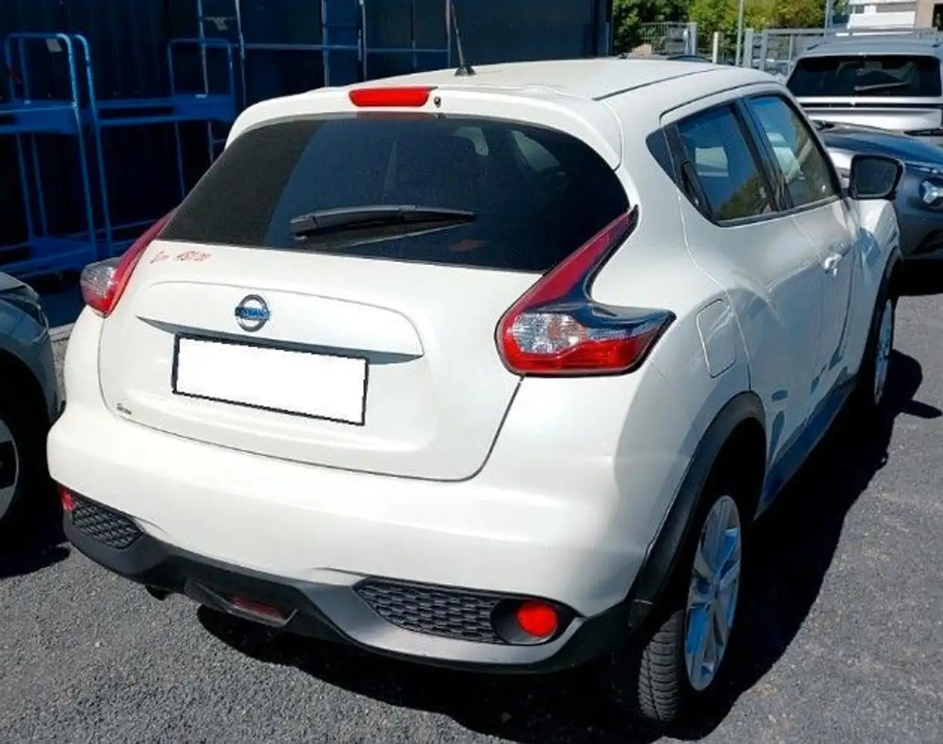 Nissan Juke 1.2 DIG-T Acenta /54303 Белый - 2