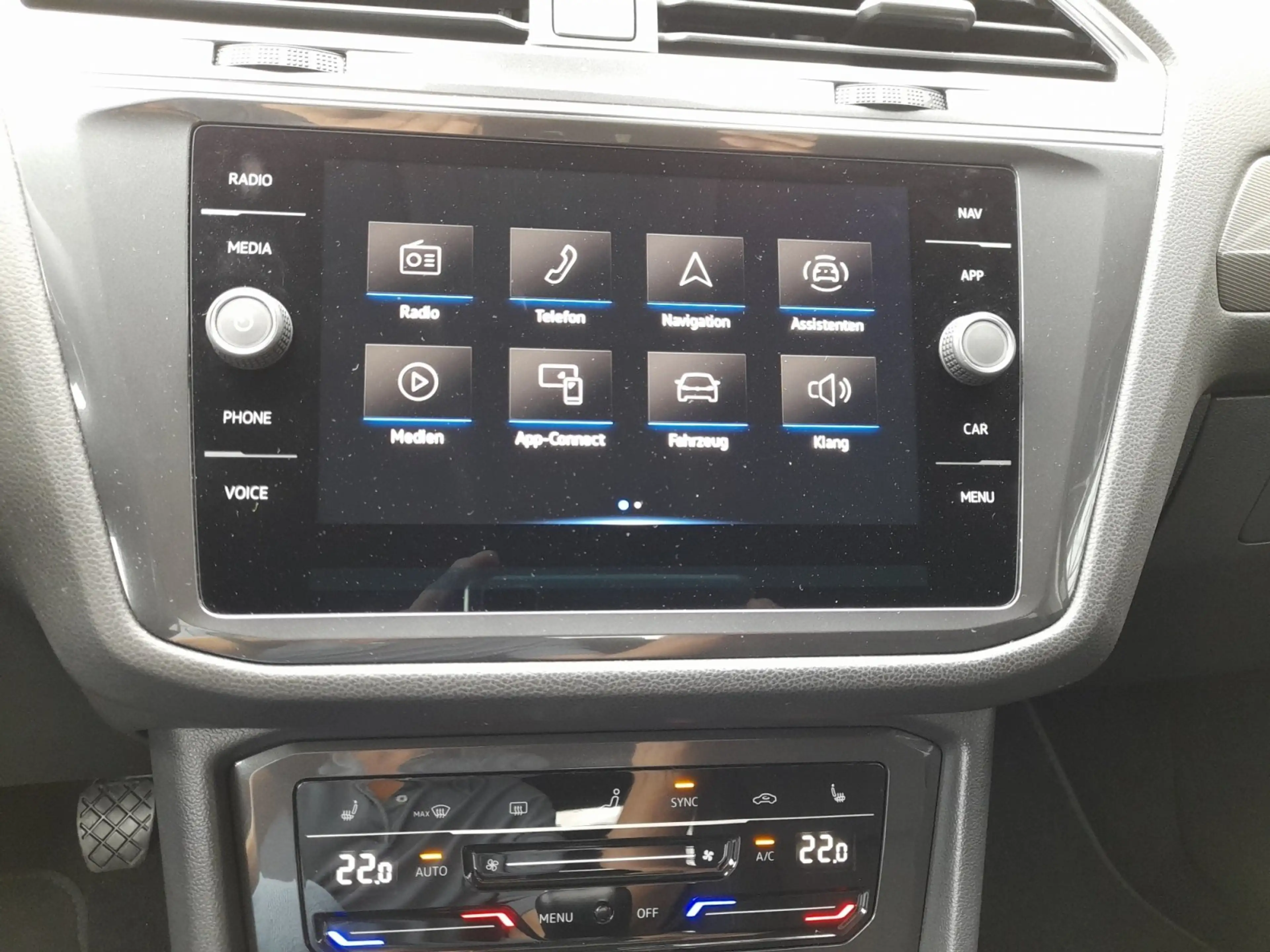 Volkswagen Tiguan Allspace 1.5 TSI AHK 360° 4xSHZ CarPlay — photo 13