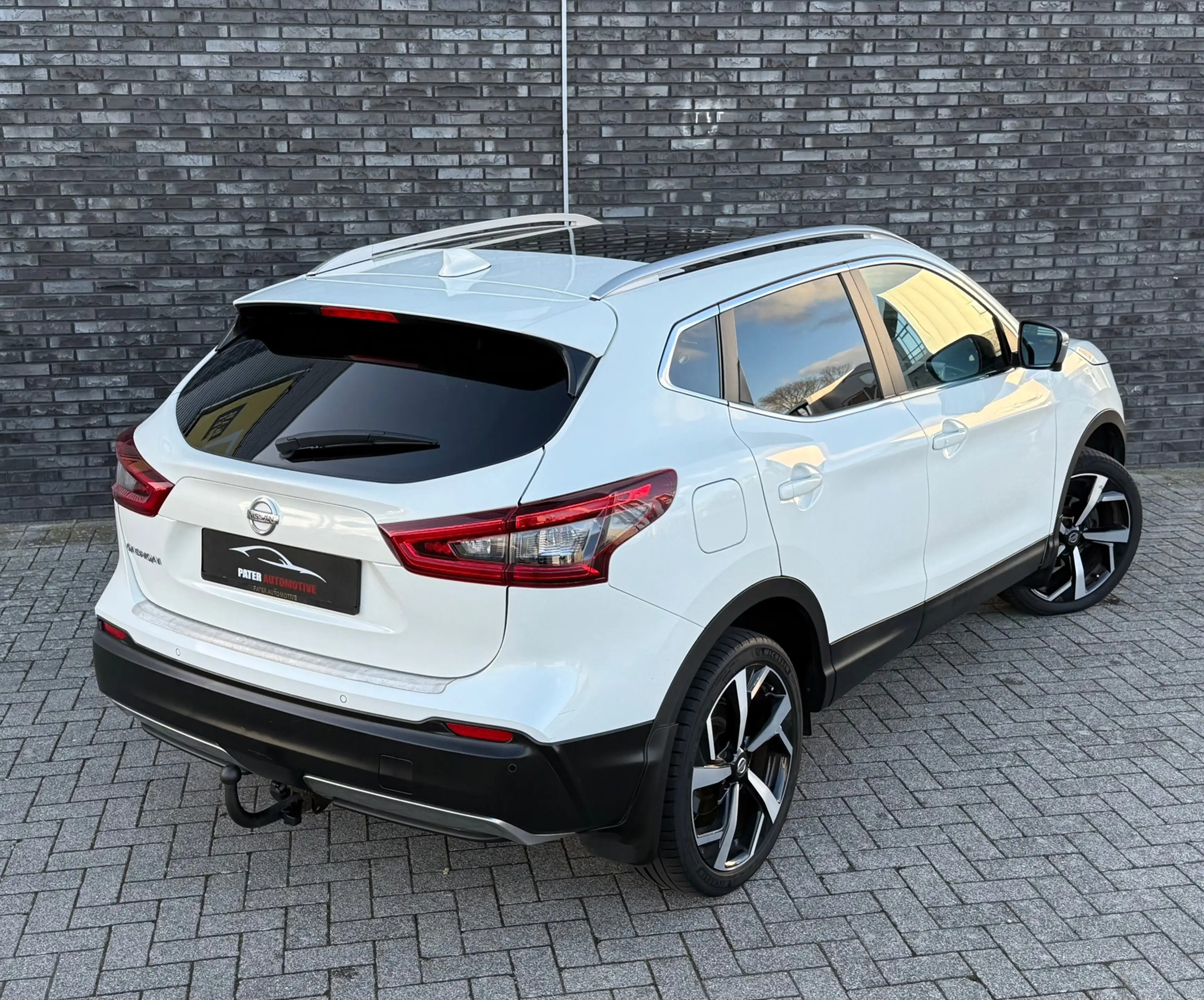 Nissan Qashqai 1.2 Tekna + Panorama|Camera|Bose|Blindspot|Trekhaa — photo 4