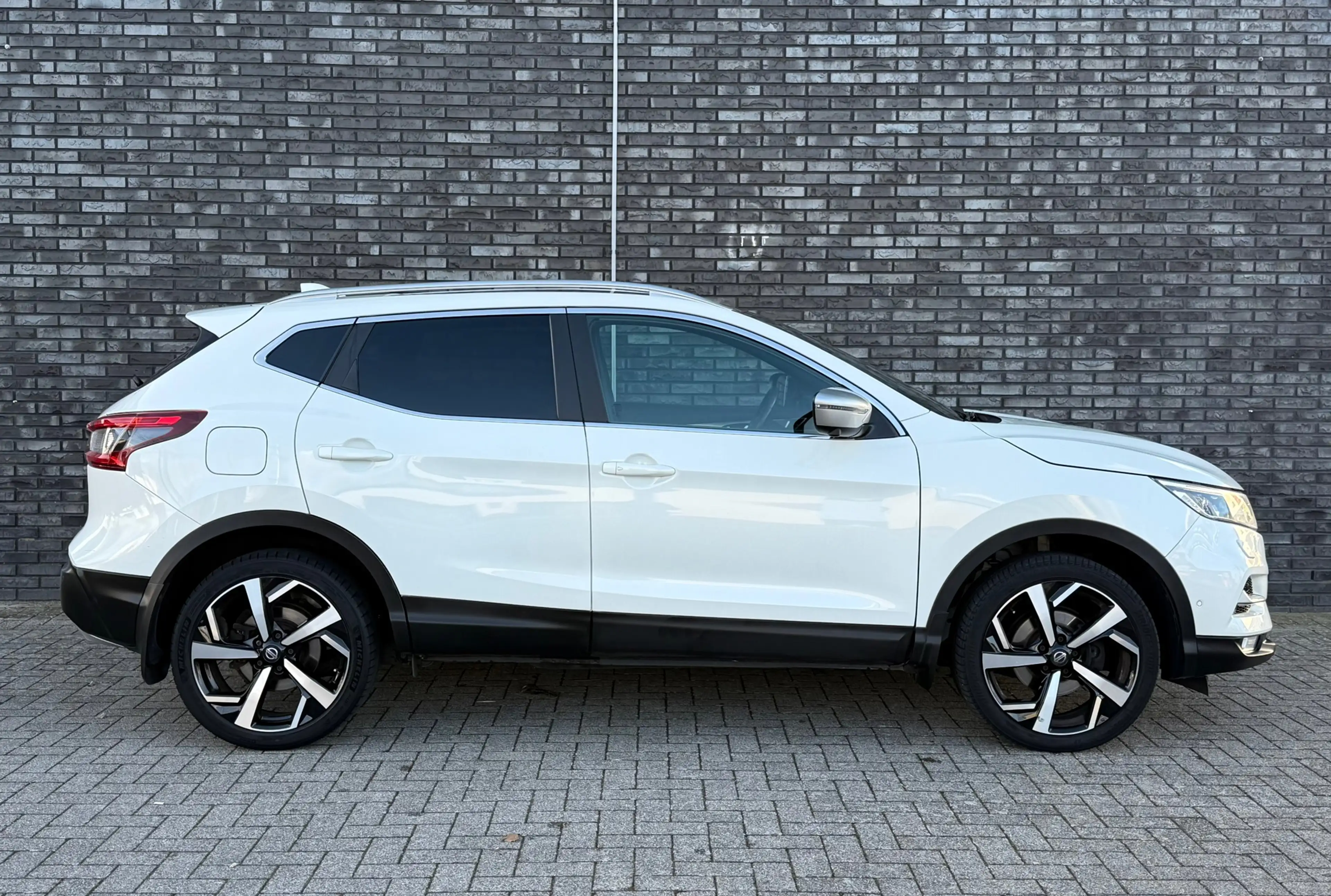 Nissan Qashqai 1.2 Tekna + Panorama|Camera|Bose|Blindspot|Trekhaa — photo 5
