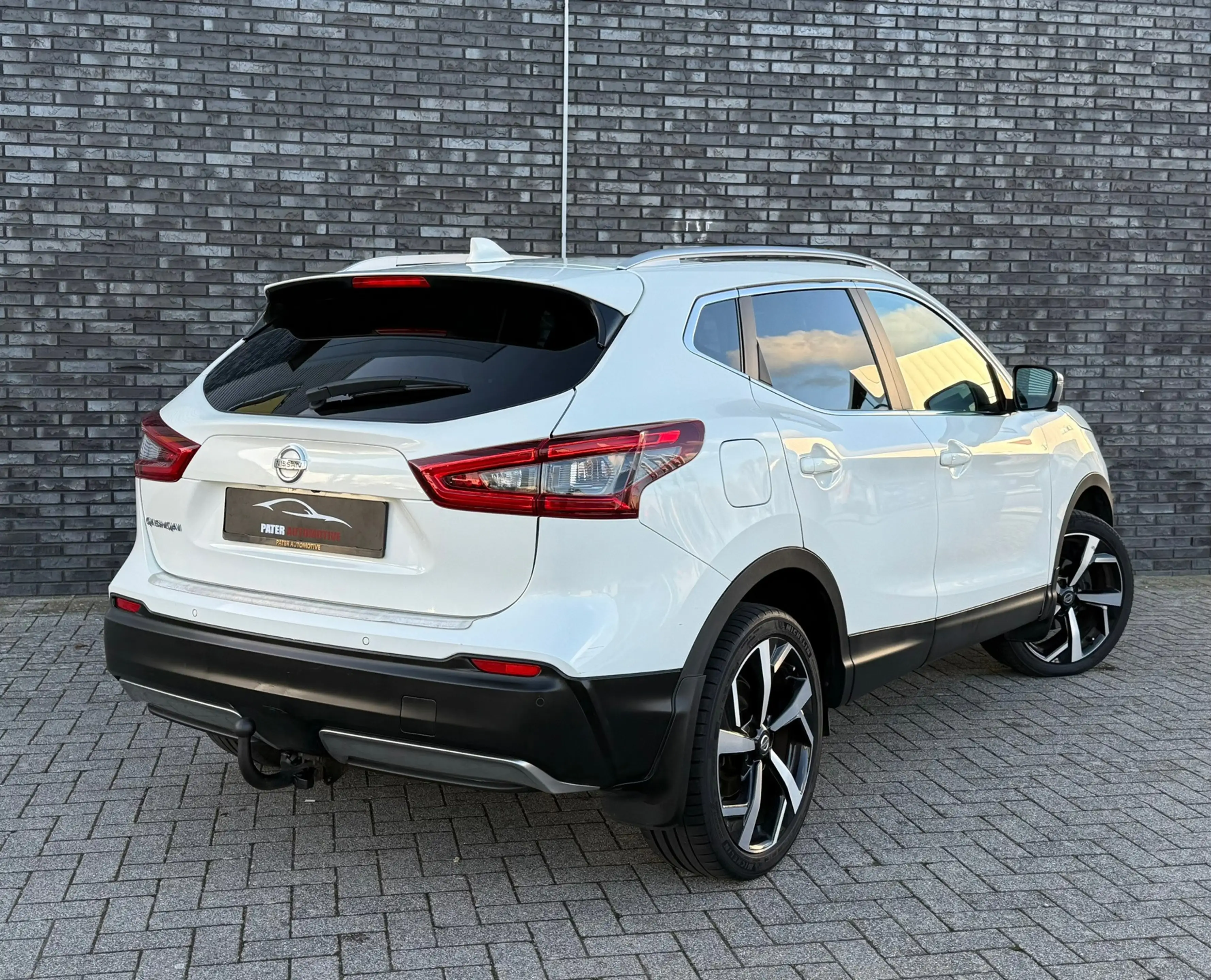 Nissan Qashqai 1.2 Tekna + Panorama|Camera|Bose|Blindspot|Trekhaa — photo 3