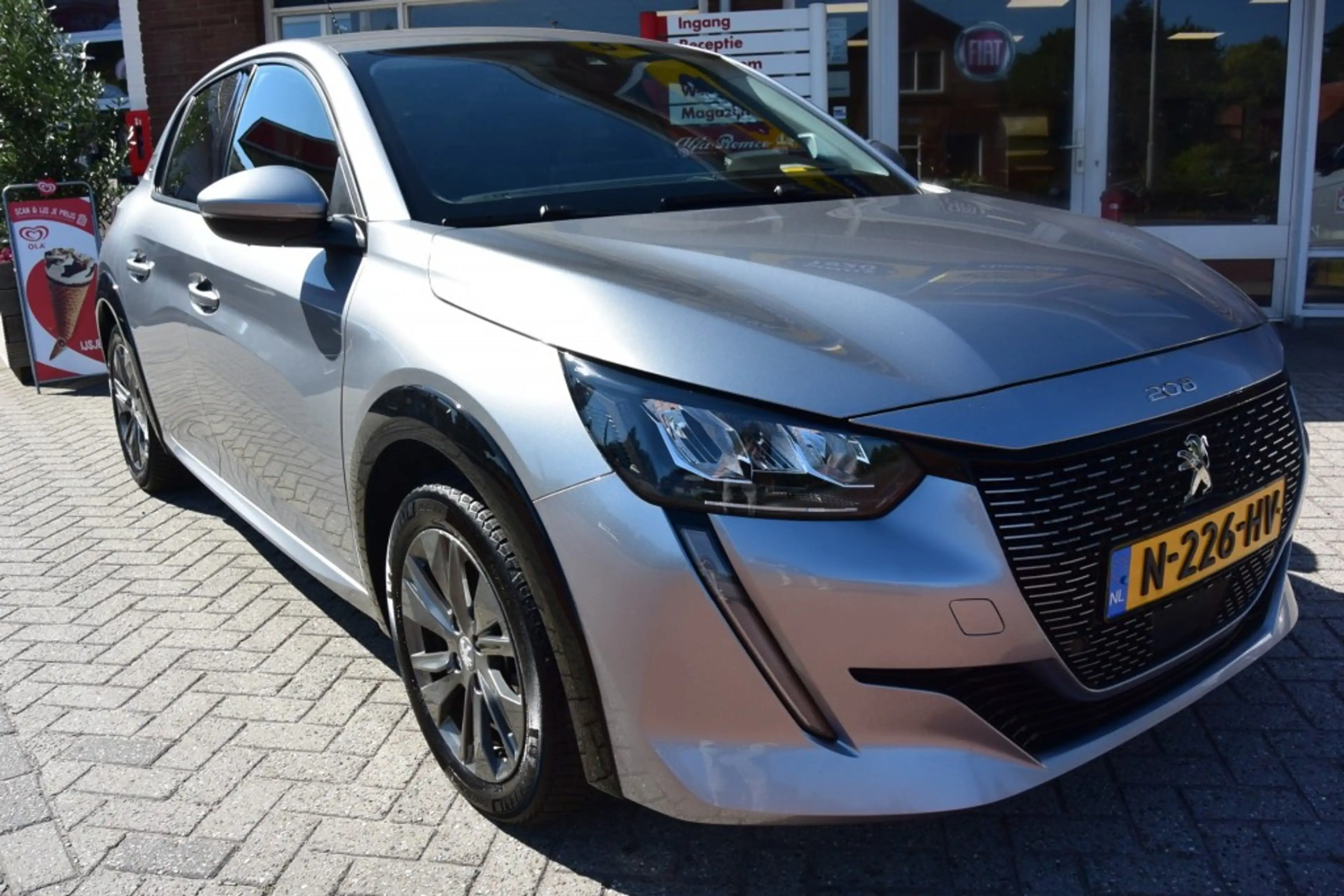 Peugeot 208 BL ALL 50 KWH — photo 3