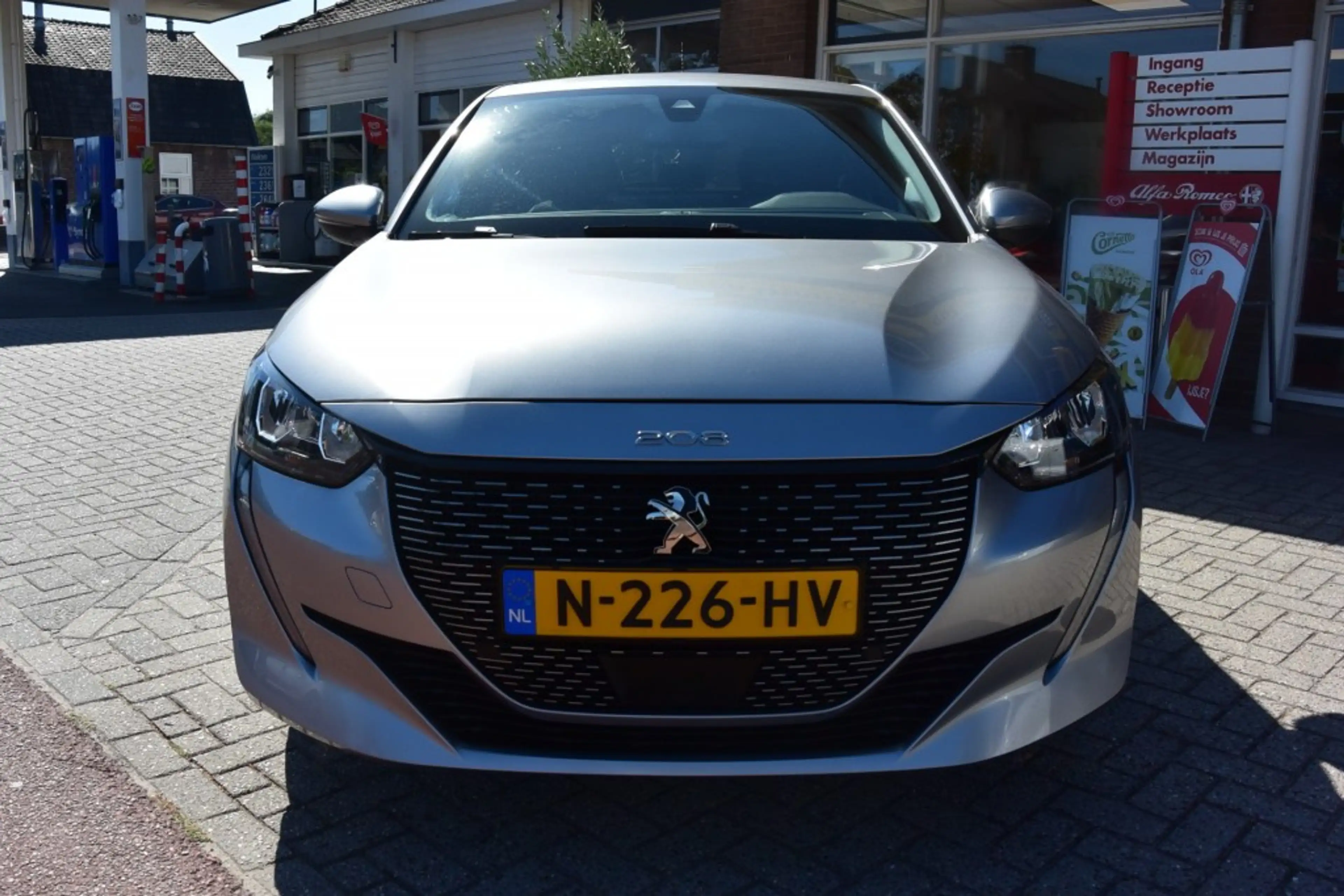 Peugeot 208 BL ALL 50 KWH — photo 2