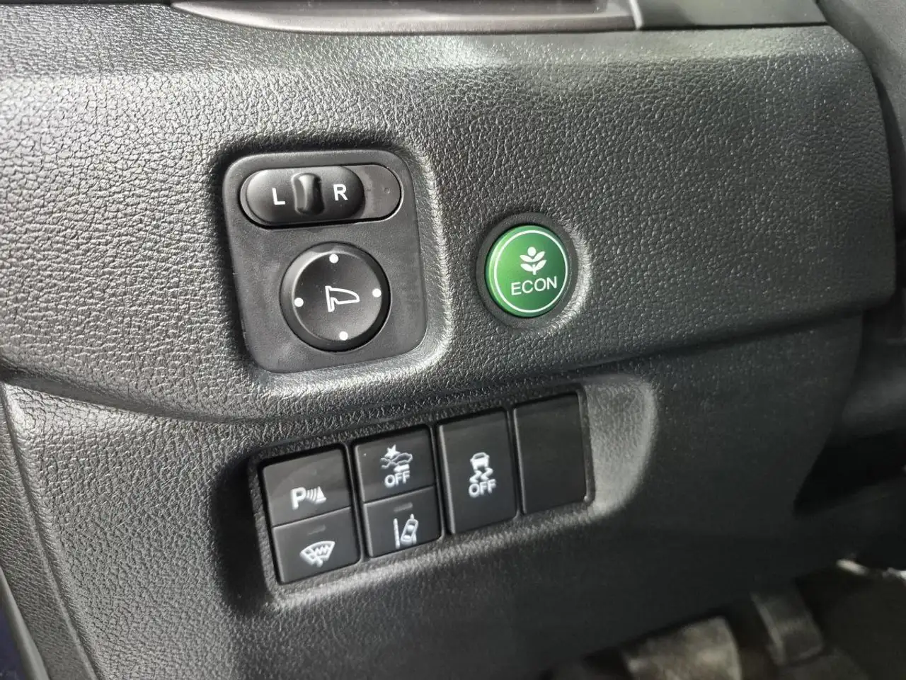 Honda Passport снимка Honda Passport