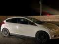Ford Mondeo ford focus 1.6 turbodiesel 2011 Bianco - thumbnail 1