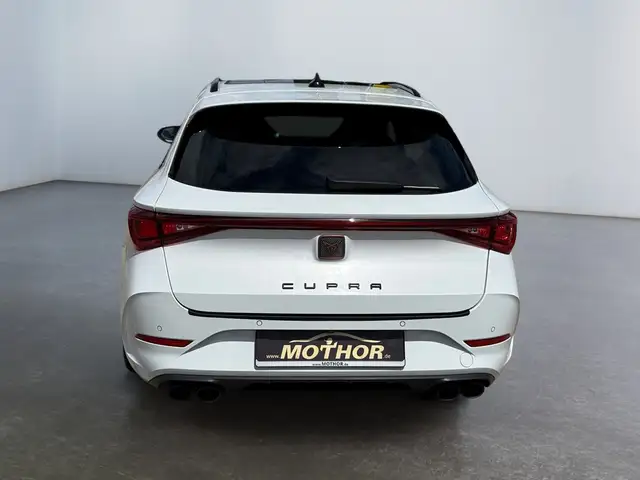 Cupra Leon view 5