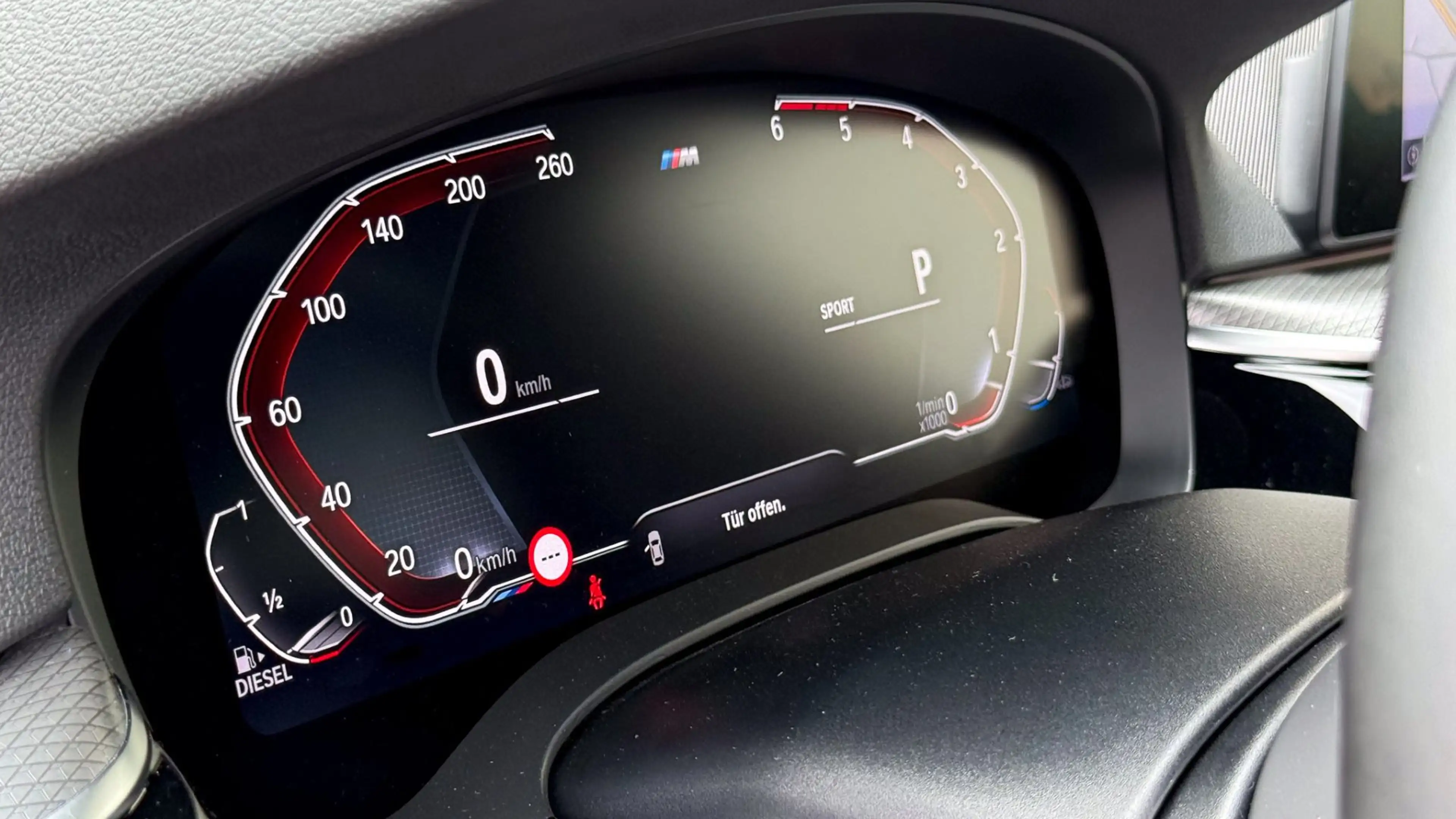 BMW 530 d xDrive M-Sportpaket — photo 11
