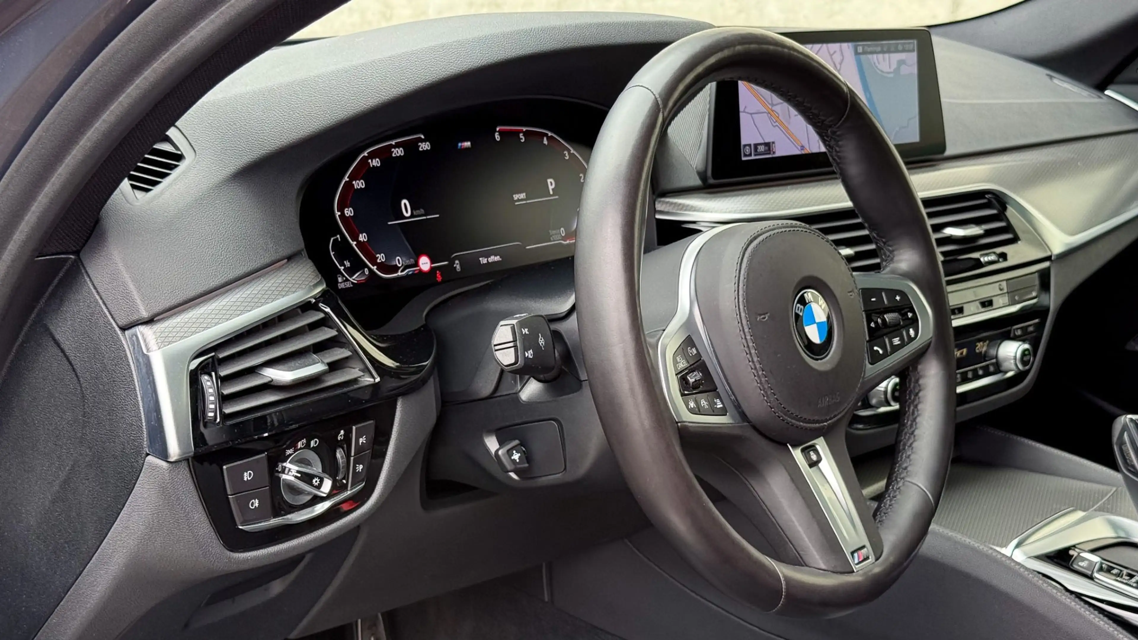 BMW 530 d xDrive M-Sportpaket — photo 10