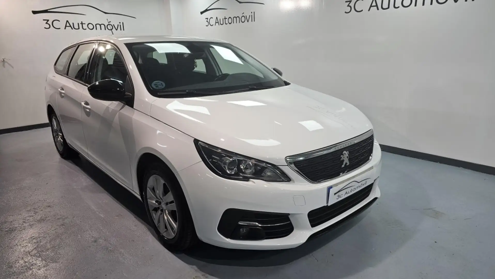 Peugeot 308 SW 1.5BlueHDi S&S Active EAT8 130 Blanc - 1