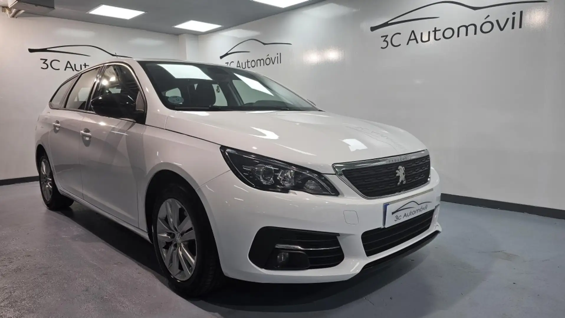 Peugeot 308 SW 1.5BlueHDi S&S Active EAT8 130 Blanc - 2