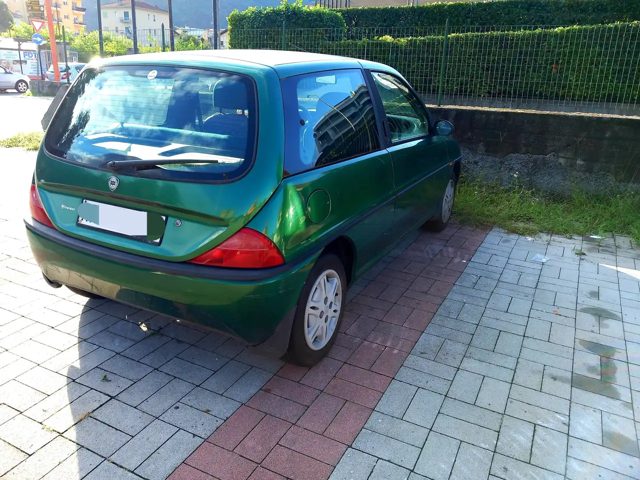 Lancia Y I 1996 1.2 LE, foto 2