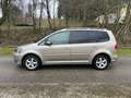Volkswagen Touran Highline 1,4TSI DSG *AHK*SHZ*Tempomat* Beige - thumbnail 2