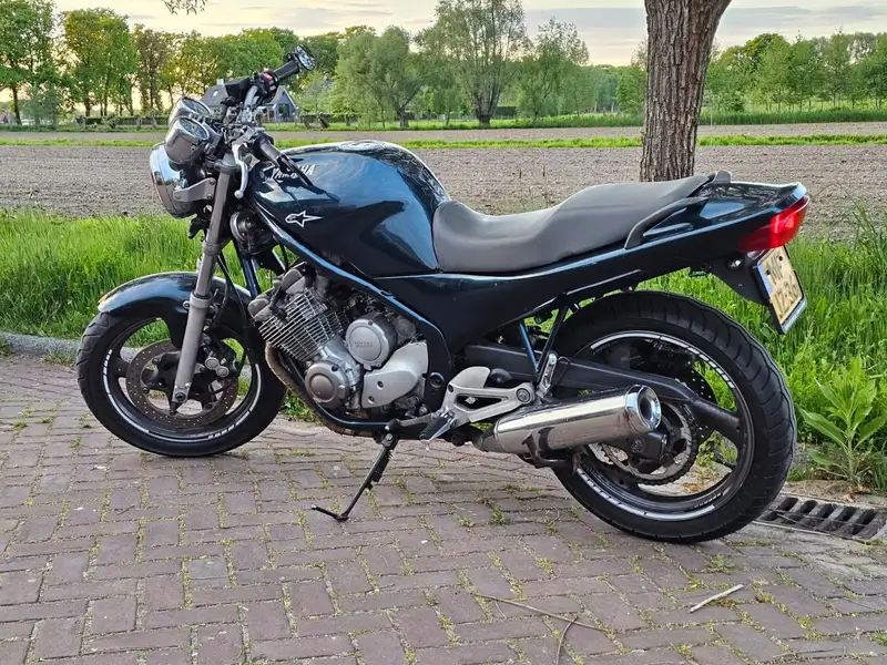 Yamaha XJ 600 - foto 3