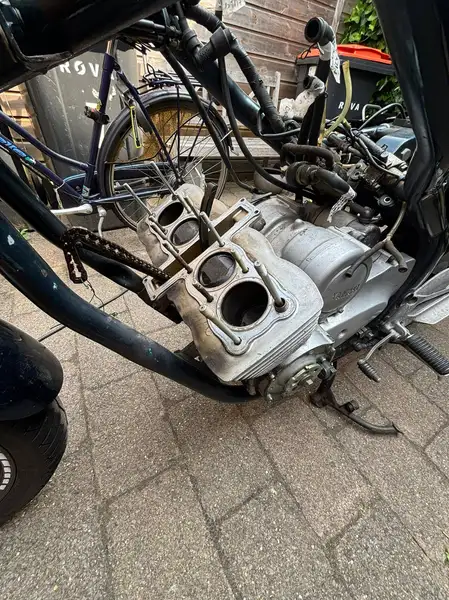 Yamaha XJ 600 - foto 7