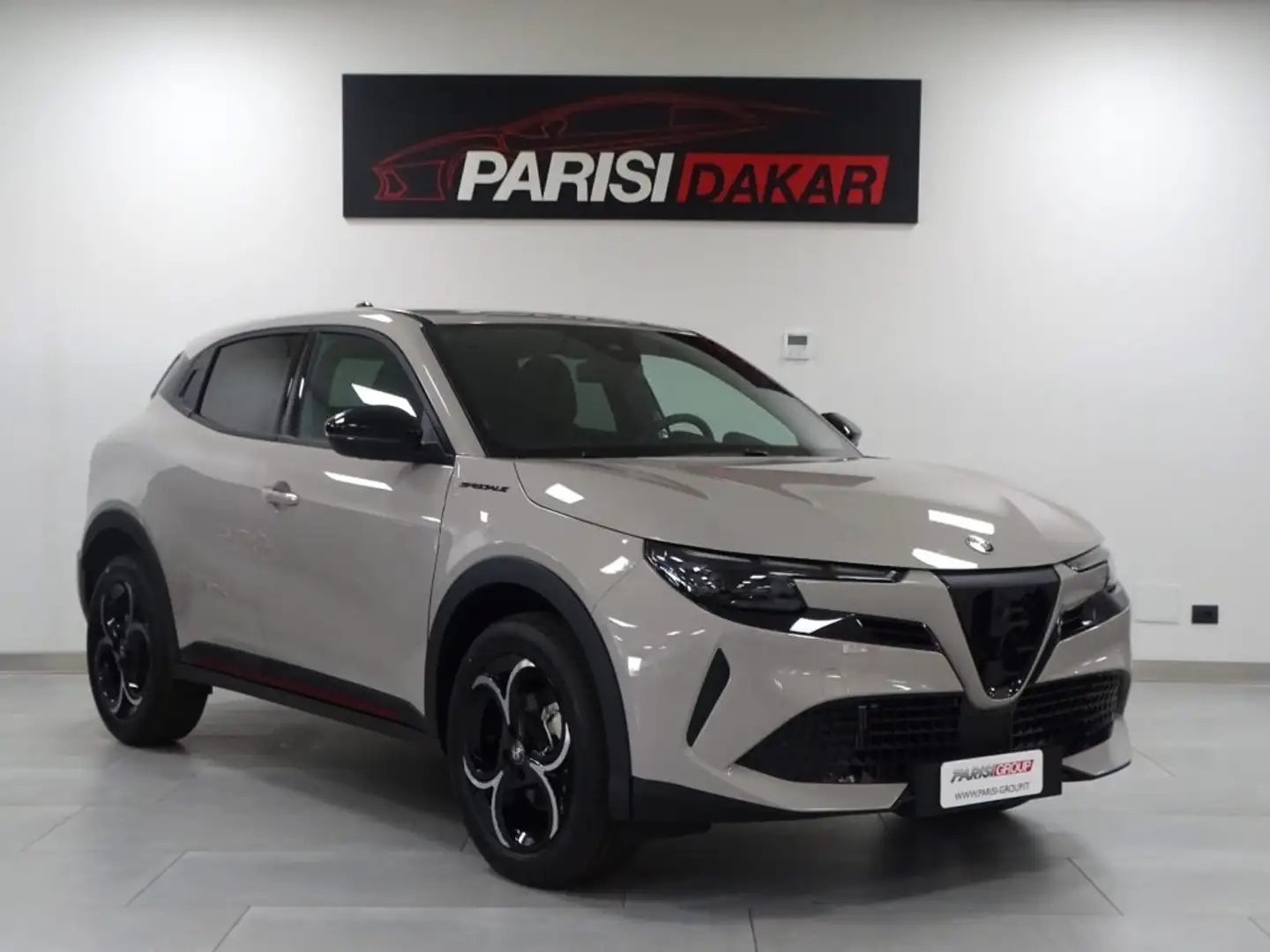 Alfa Romeo Junior 1.2 136 CV Hyb eDCT6 Speciale *PROMO PARISI GROUP* Beige - 2