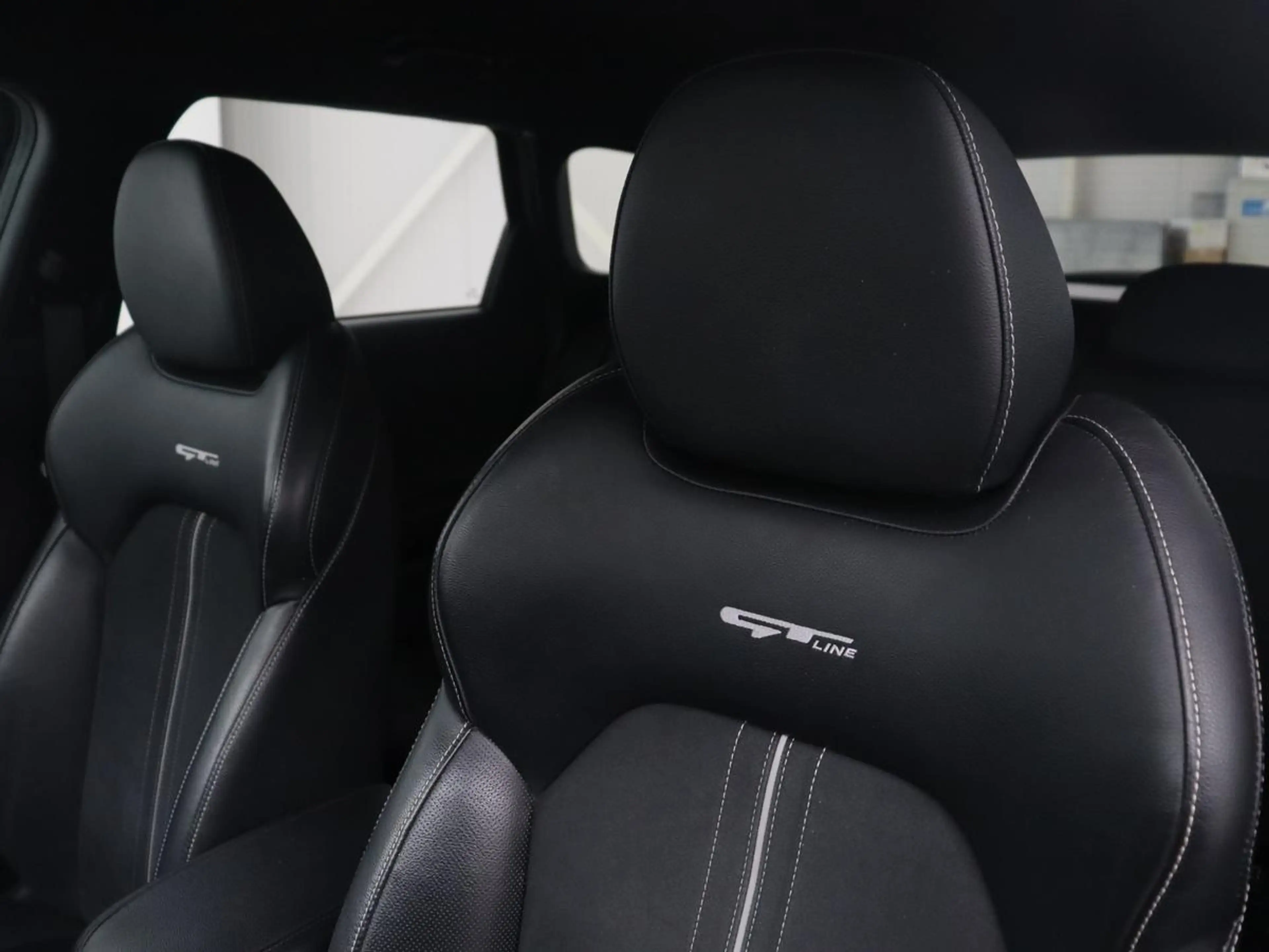 Kia Ceed SW / cee'd SW Sportswagon 1.5 T-GDi MHEV GT-Line Edition | Apple — photo 5